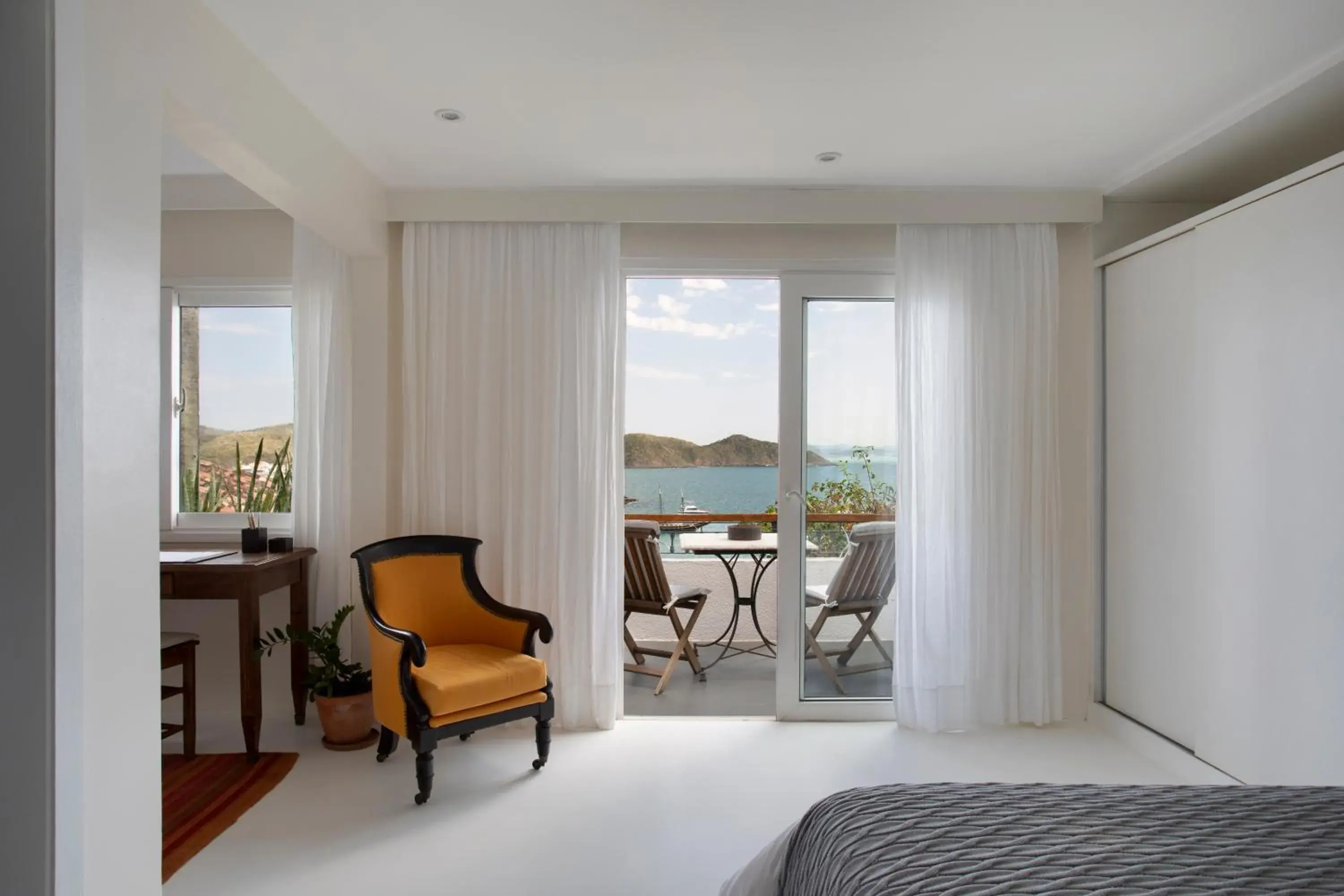 Superior Double Room with Sea View in Casas Brancas Boutique Hotel & Spa Superior Double Room with Sea View in Casas Brancas Boutique Hotel & Spa