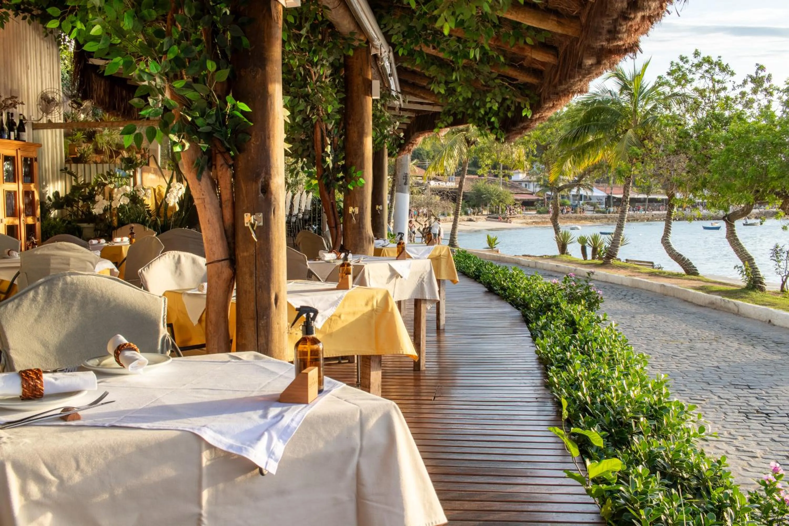 Restaurant/places to eat in Casas Brancas Boutique Hotel & Spa