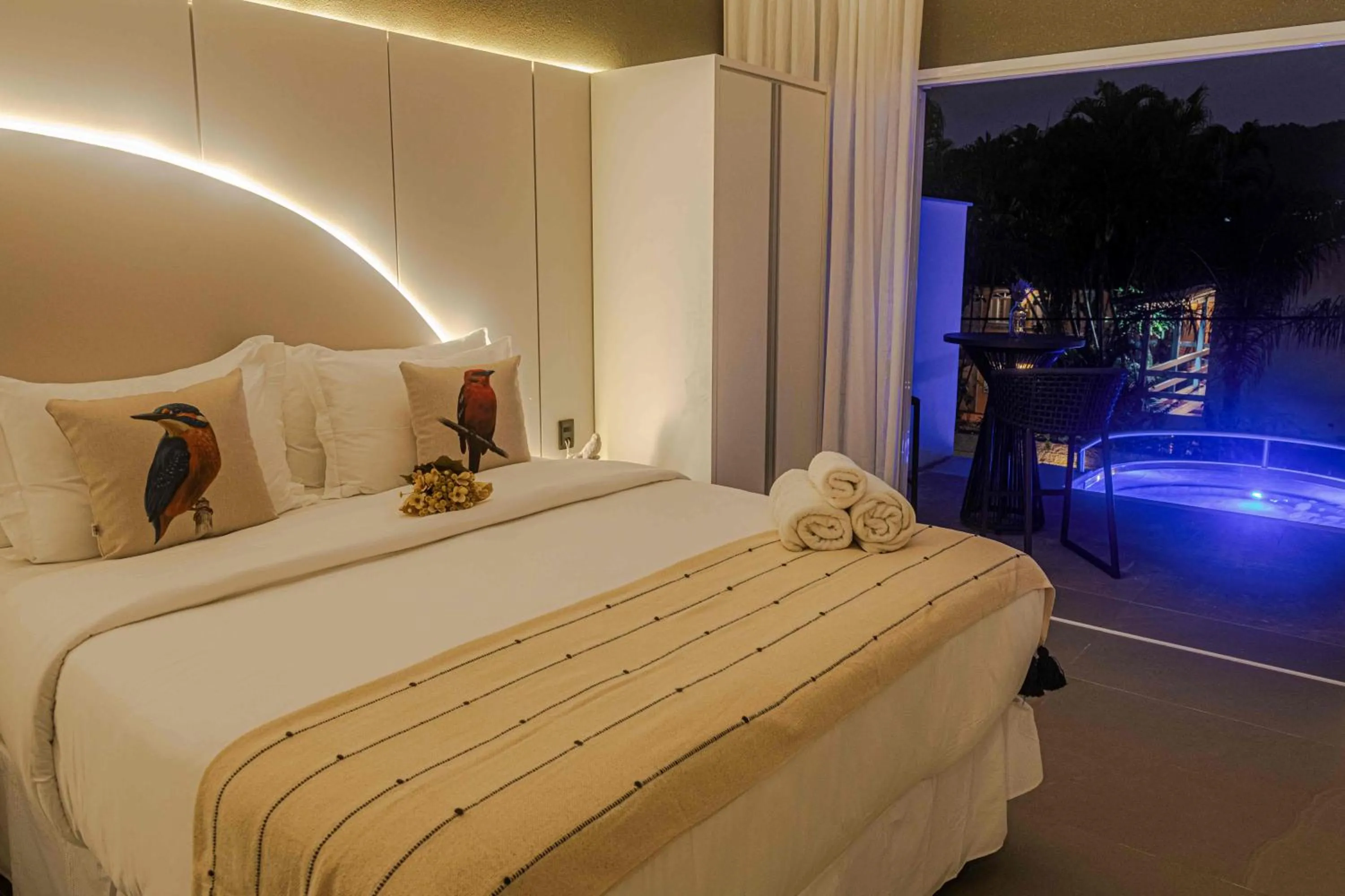 Bed in Pousada Estrela de Paraty