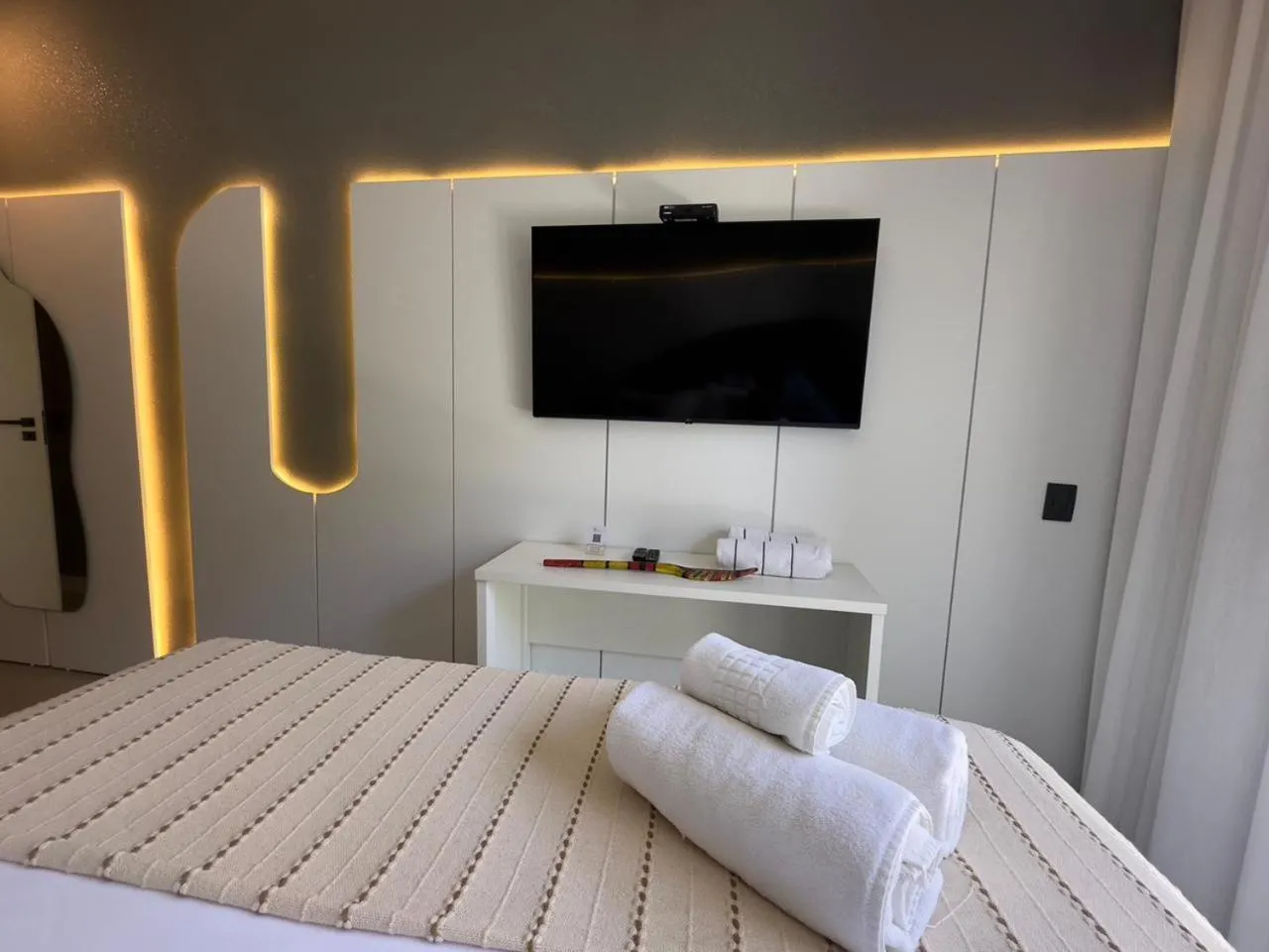 Bed in Pousada Estrela de Paraty