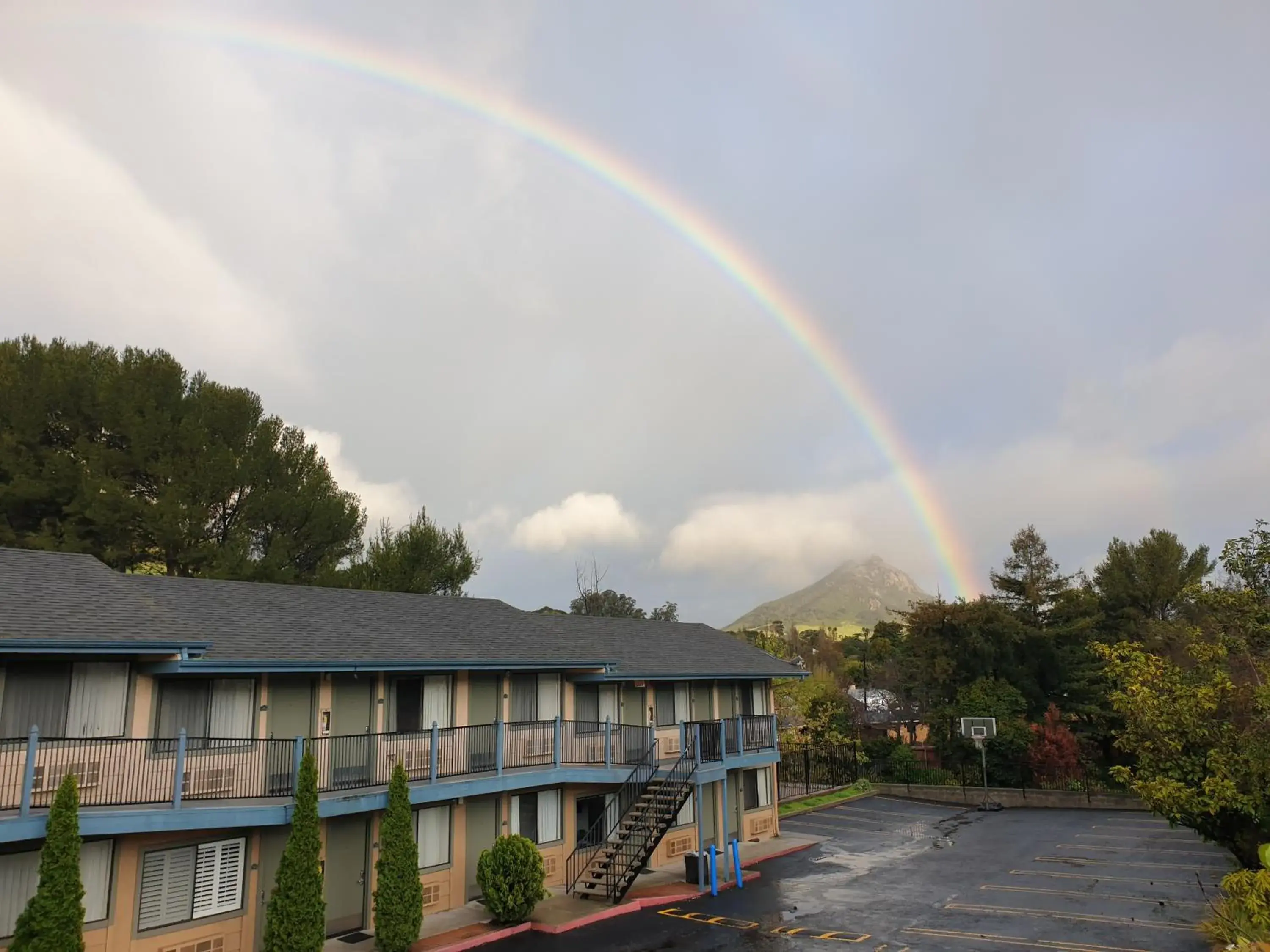 Property building in DOWNTOWN SLO INN - SAN LUIS OBISPO Property building in DOWNTOWN SLO INN - SAN LUIS OBISPO