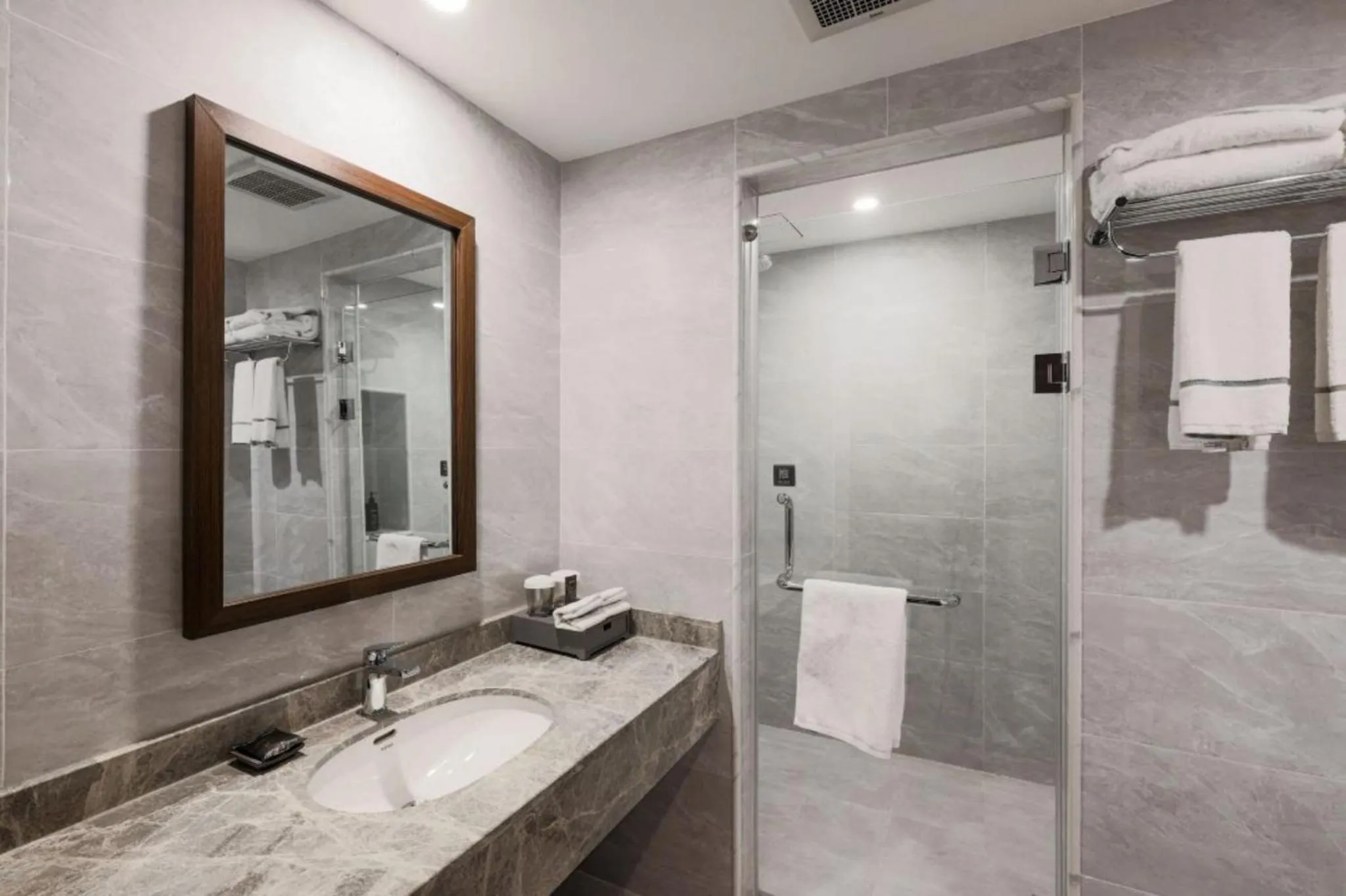 Toilet in UrCove by HYATT Beijing Forbidden City