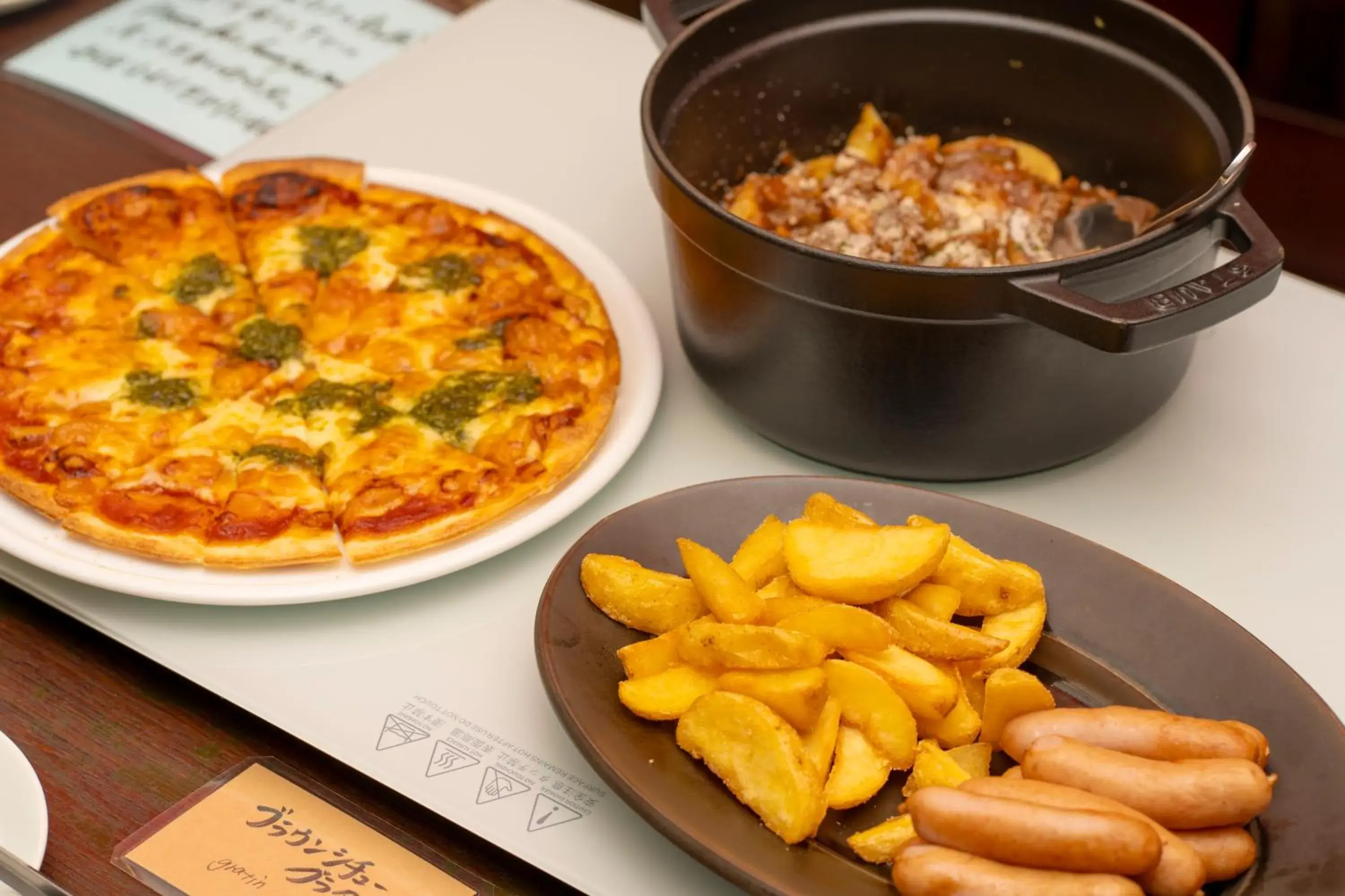 Restaurant/places to eat in the b hakata Restaurant/places to eat in the b hakata