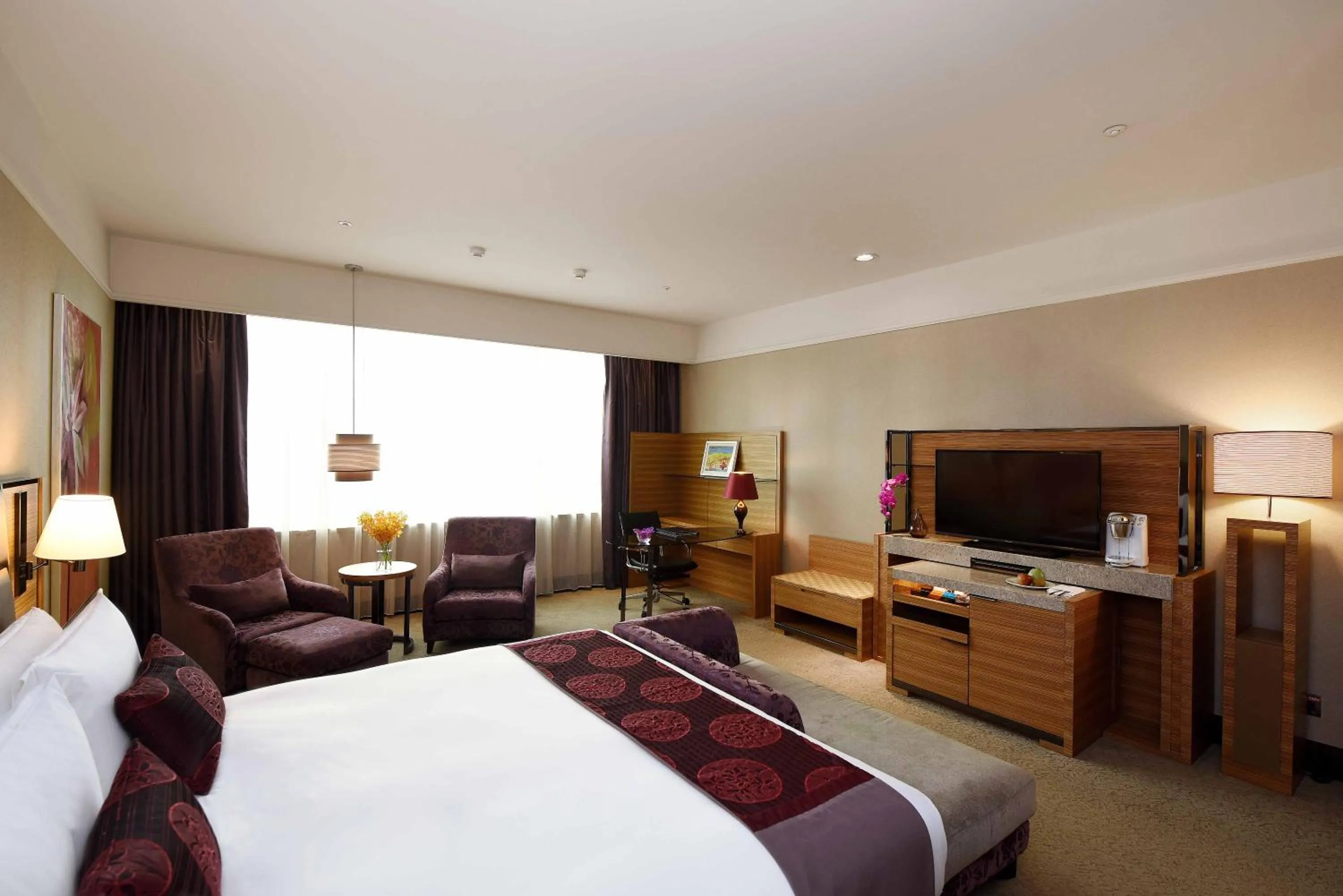 Photo of the whole room, Bed in Fullon Hotel Taipei, Central