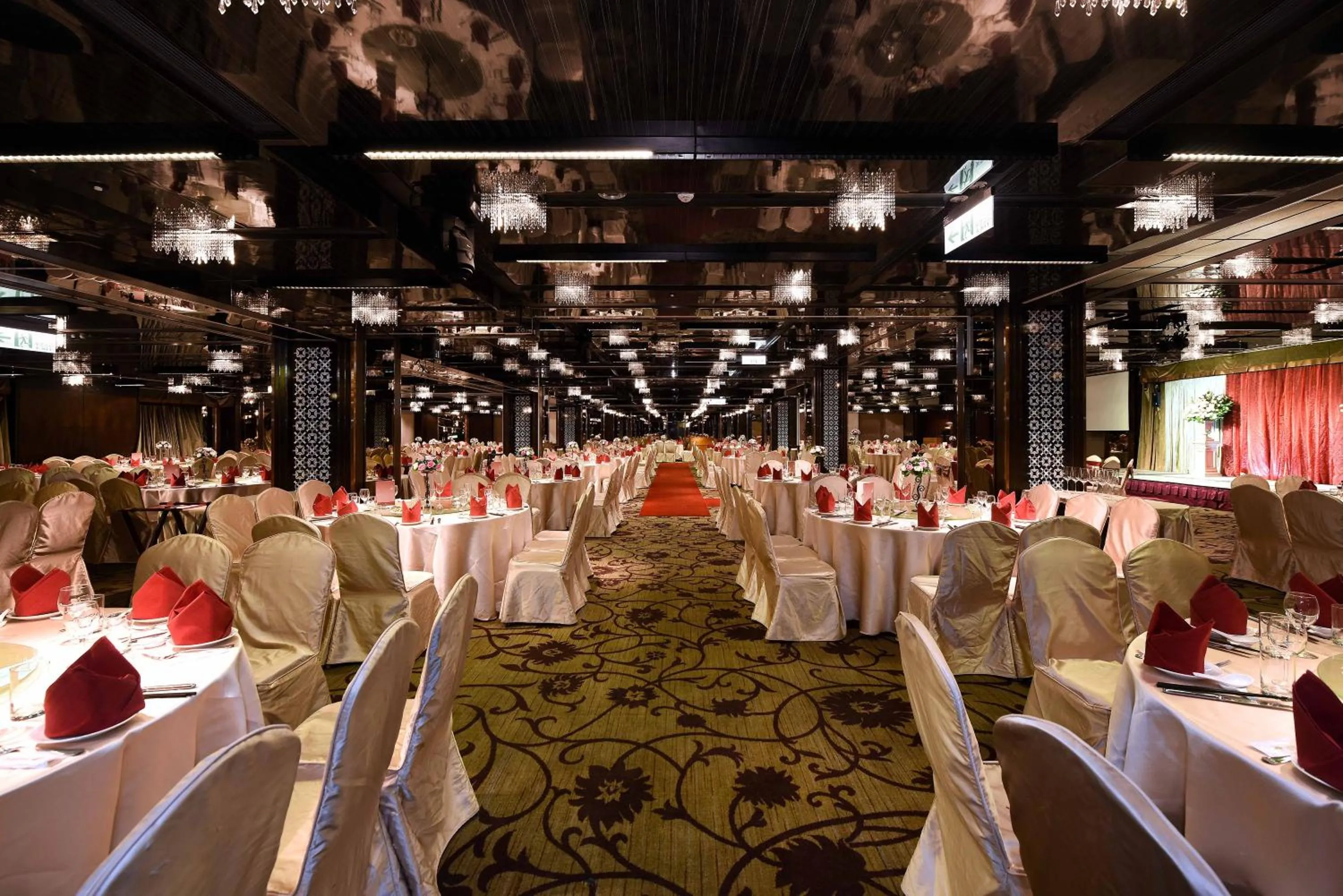 Restaurant/places to eat in Fullon Hotel Taipei, Central