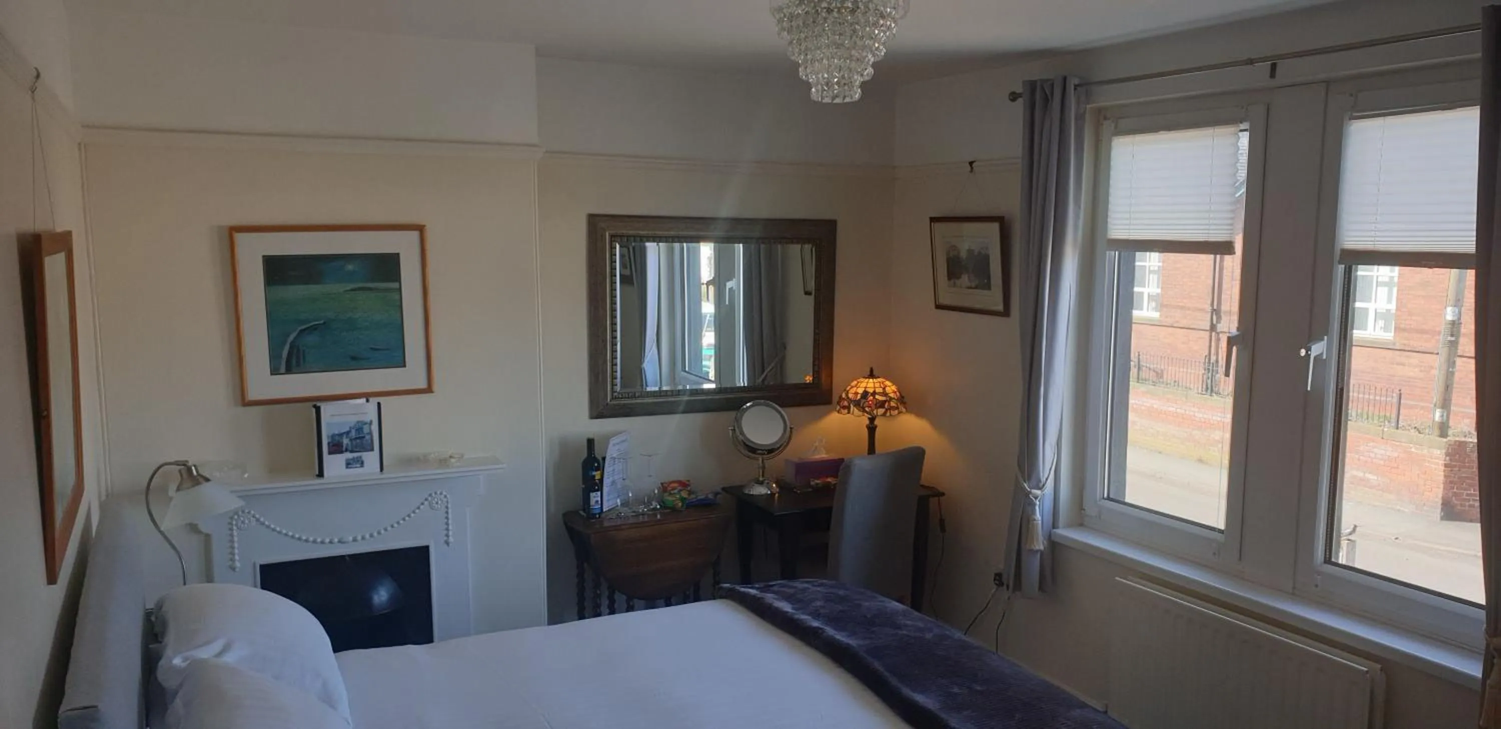 Property building, Bed in Ugiebrae House Bed & Breakfast