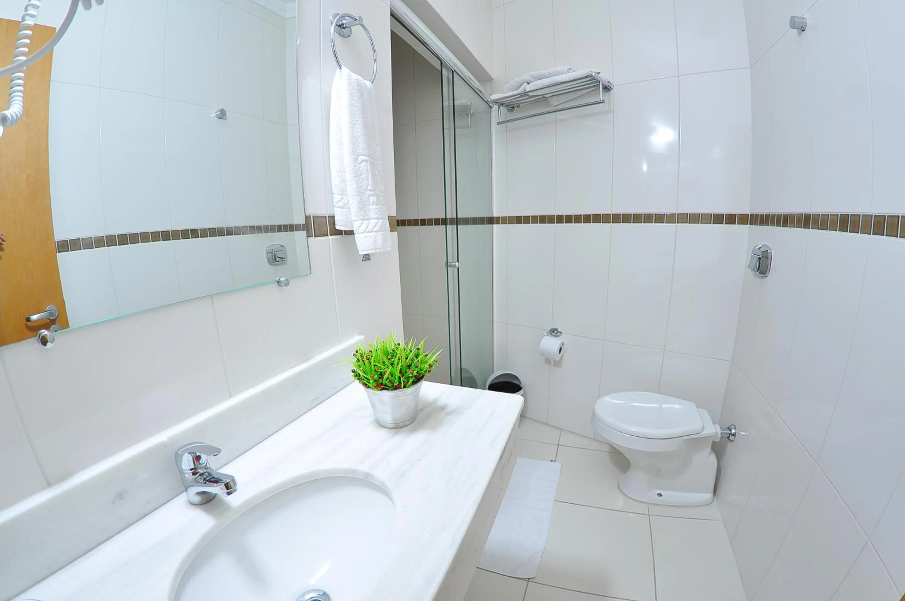 Bathroom in Turis Hotel