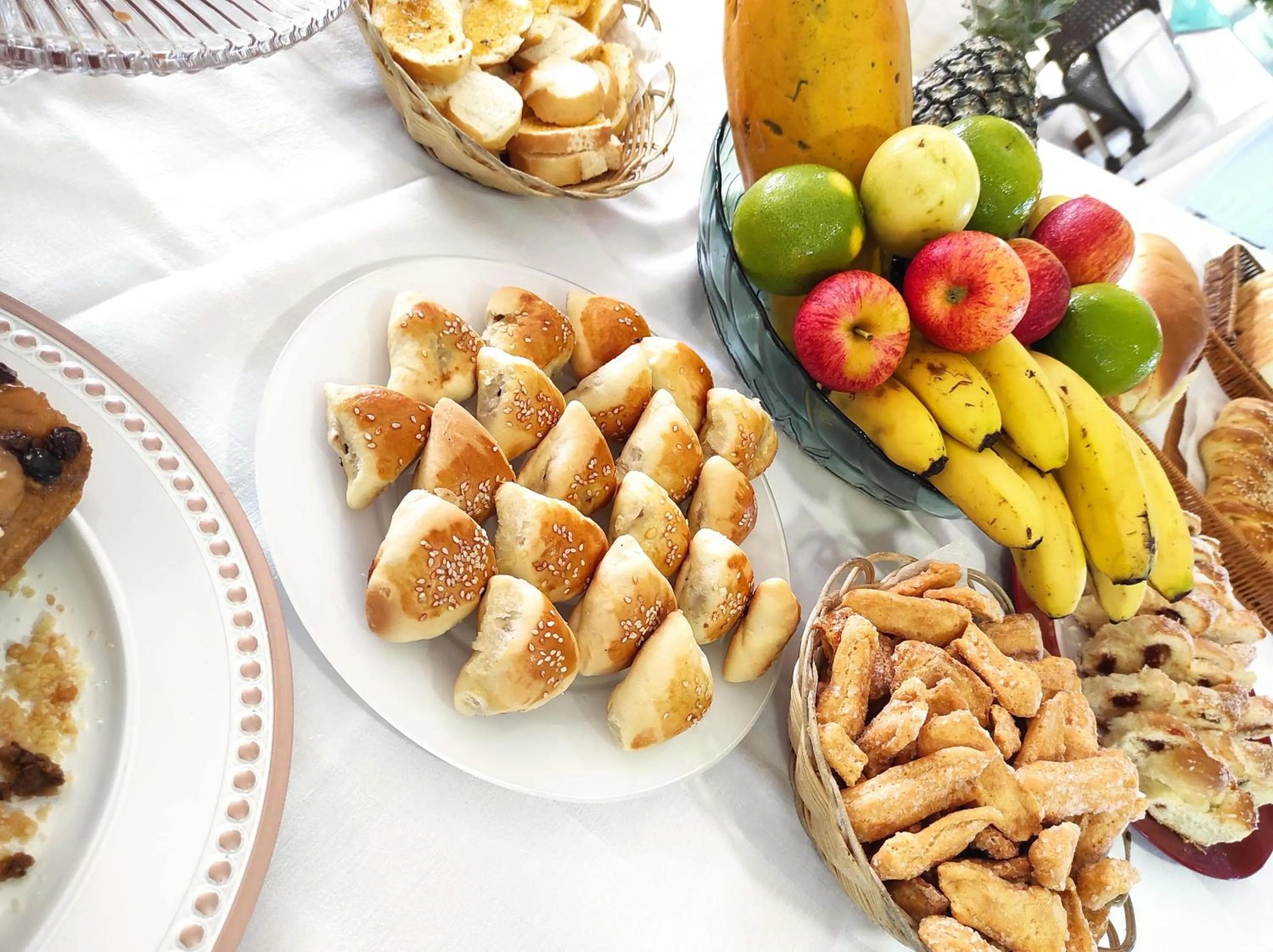 Restaurant/places to eat in Tiffany Hotel