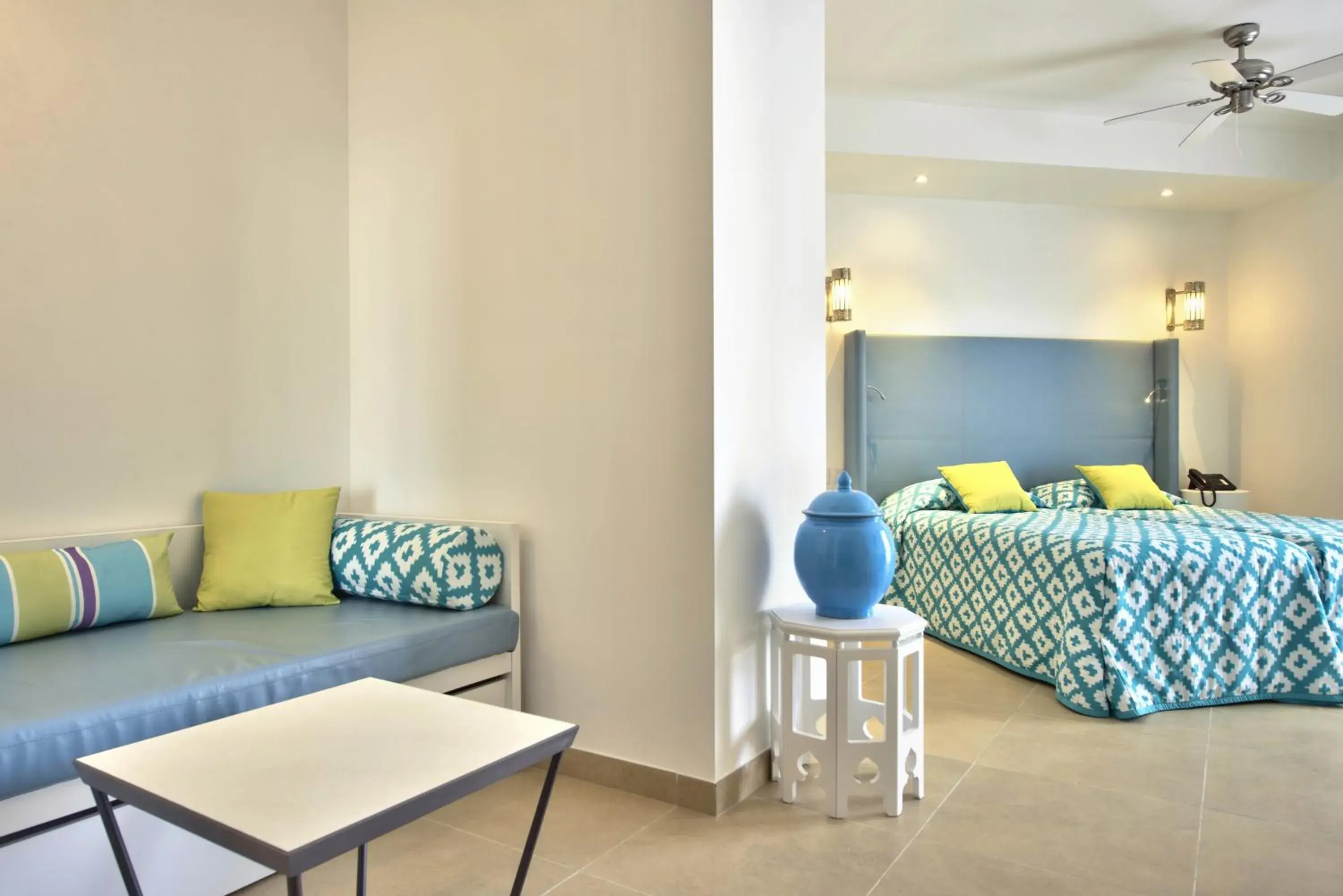 Bedroom, Bed in db San Antonio Hotel + Spa All Inclusive Bedroom, Bed in db San Antonio Hotel + Spa All Inclusive