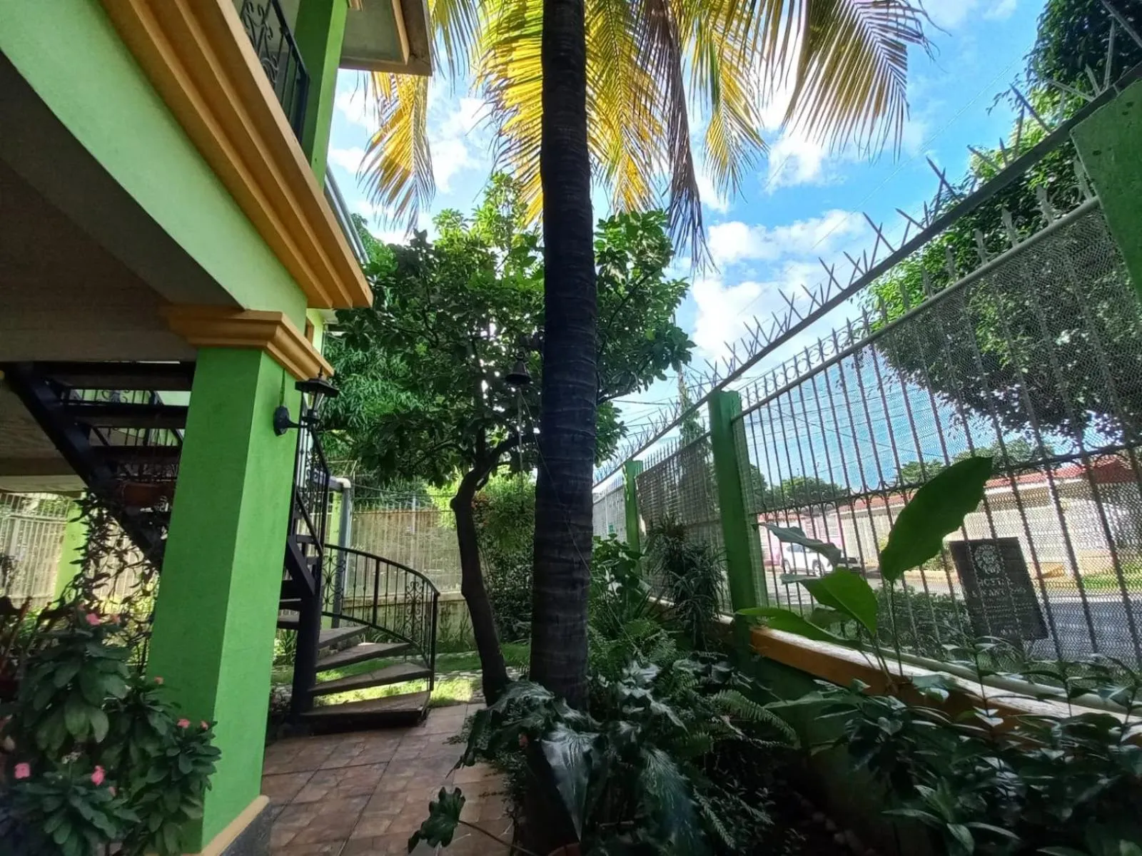 Garden in Hostal San Antonio