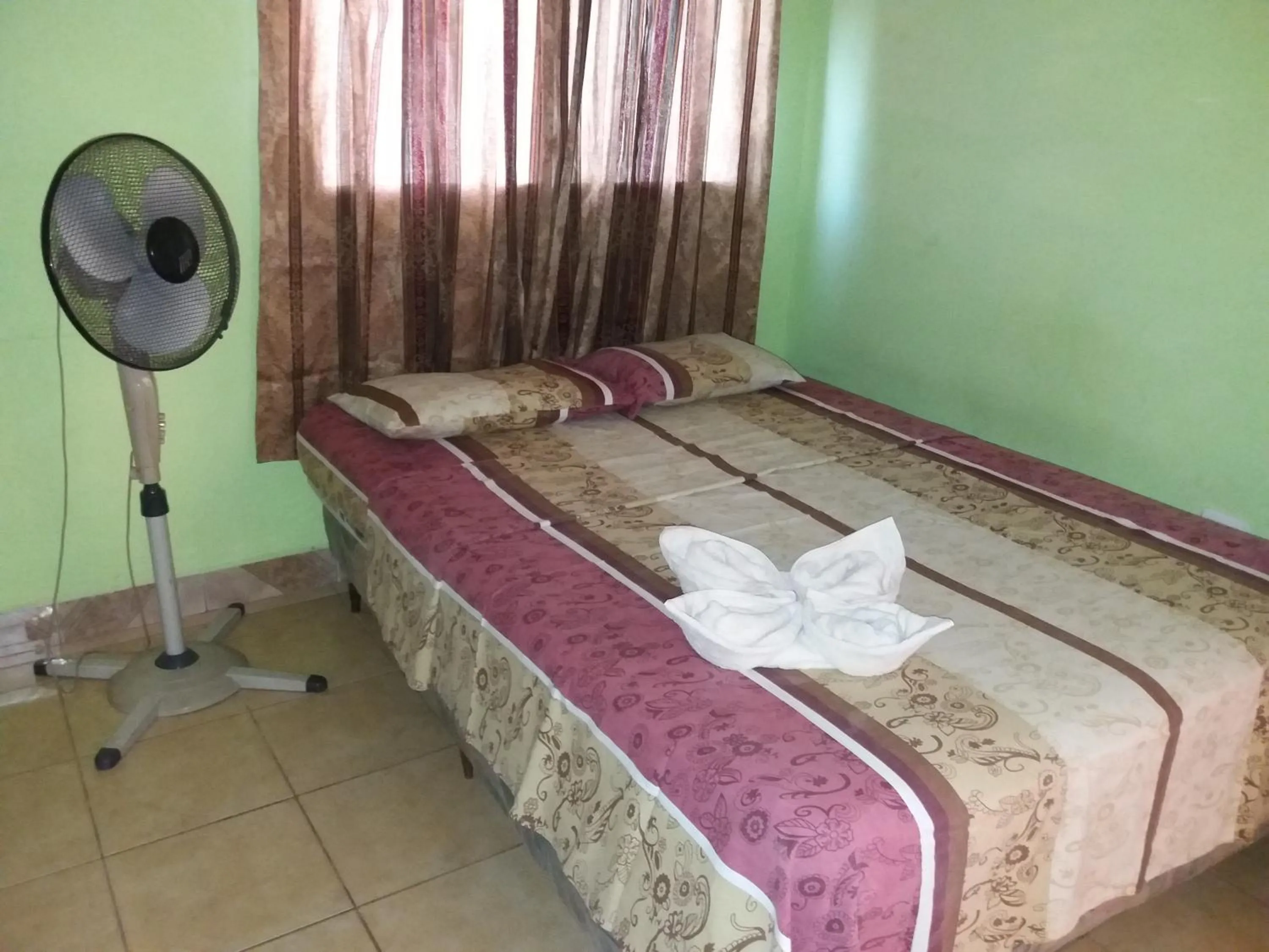 Decorative detail, Bed in Hostal San Antonio