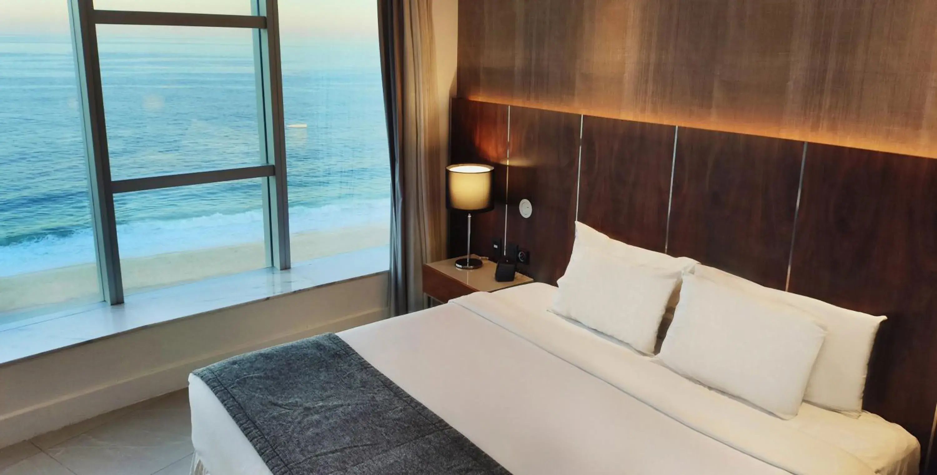 Deluxe Room with Sea View in Hotel Nacional Rio de Janeiro - OFICIAL Deluxe Room with Sea View in Hotel Nacional Rio de Janeiro - OFICIAL