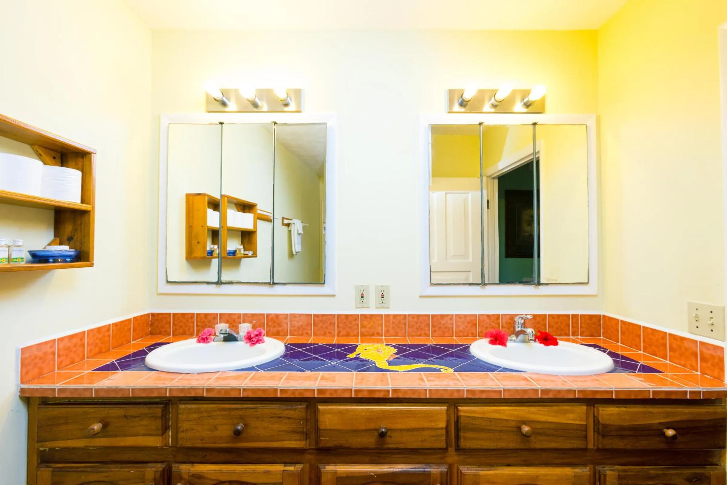 Bathroom in Bananarama Dive & Beach Resort