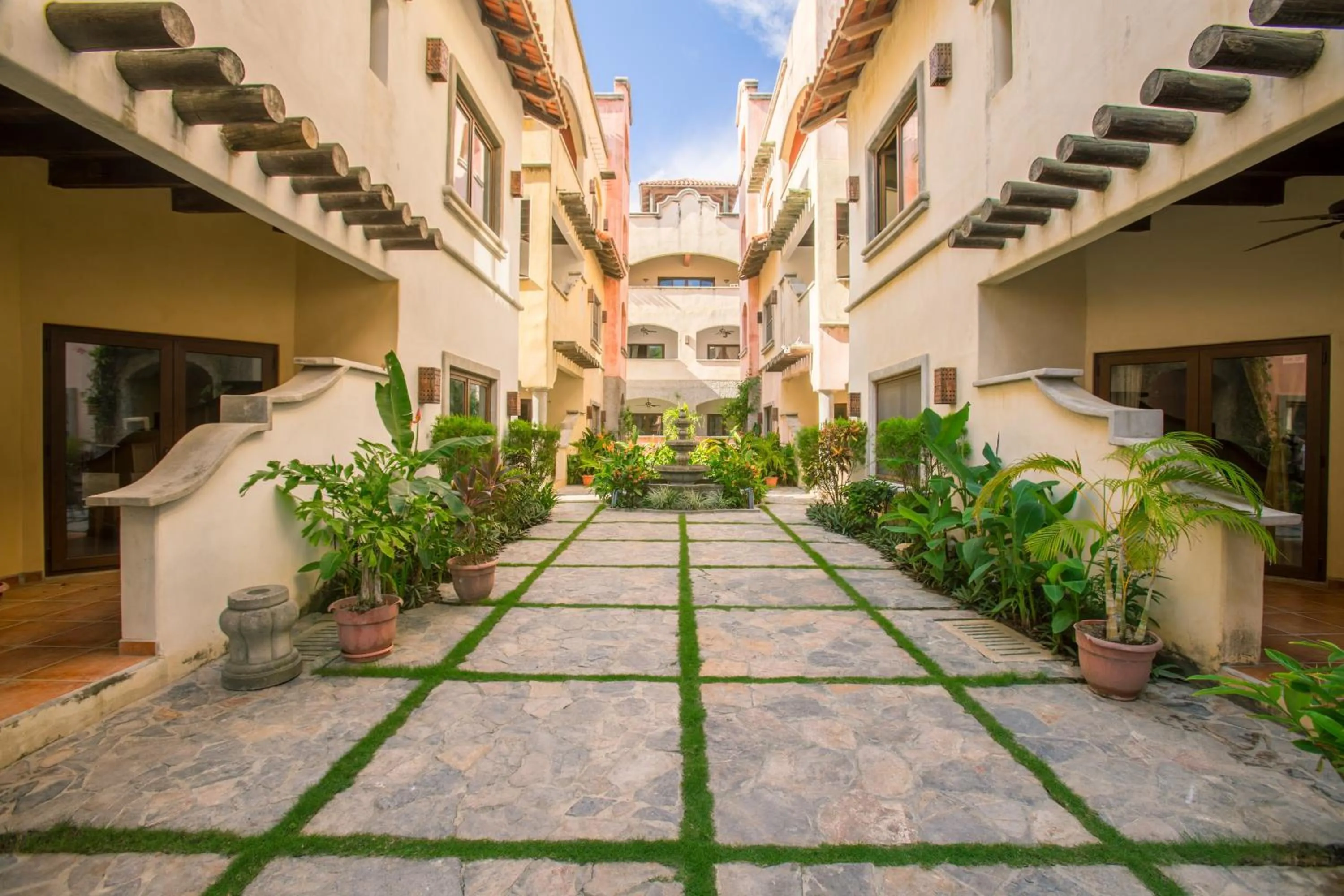 Property building in Bananarama Dive & Beach Resort