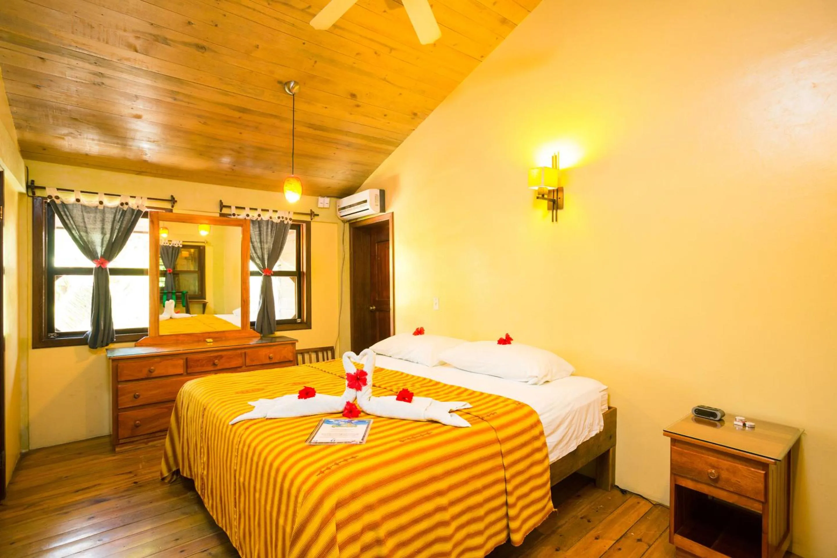 Bedroom, Bed in Bananarama Dive & Beach Resort