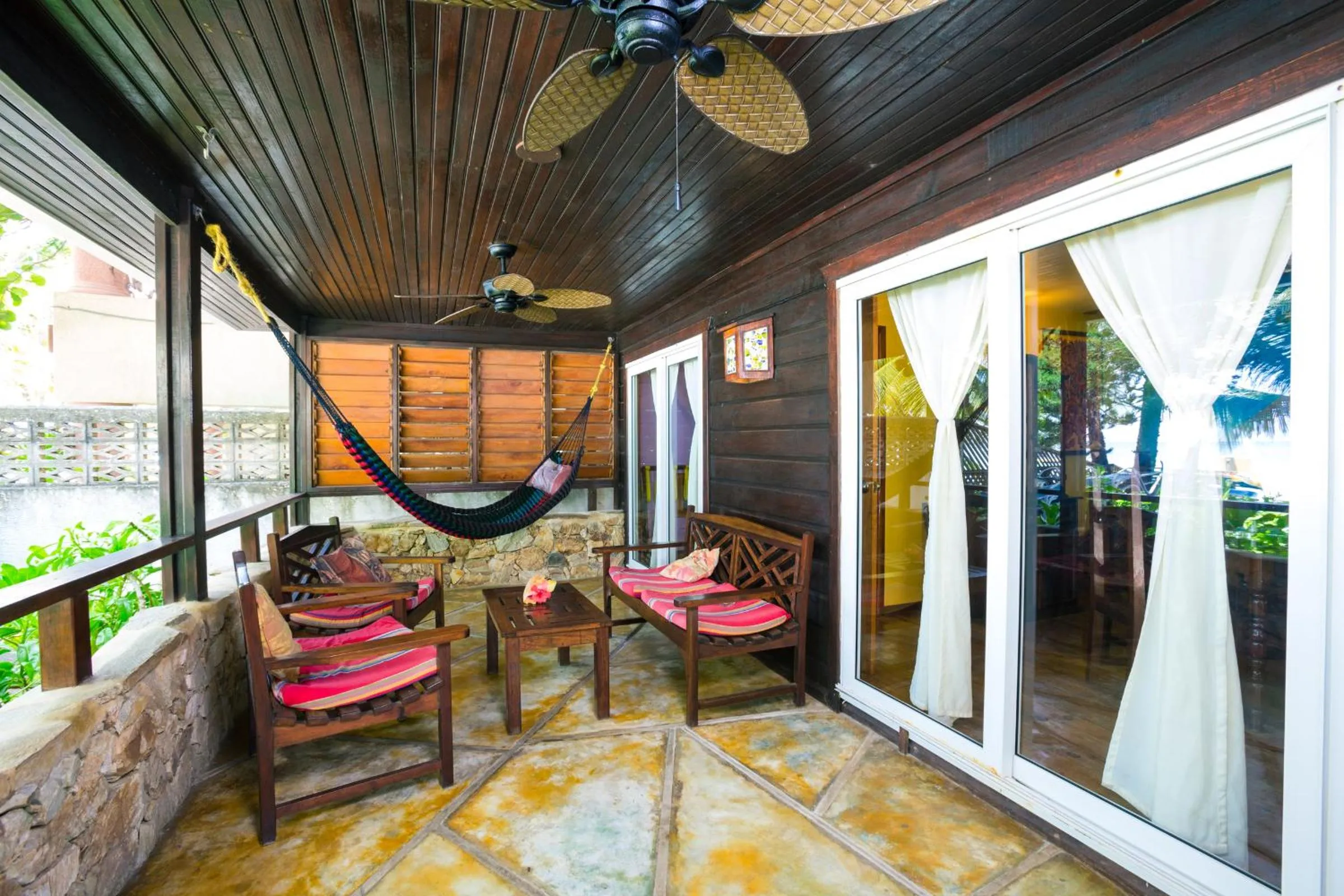 Balcony/Terrace in Bananarama Dive & Beach Resort