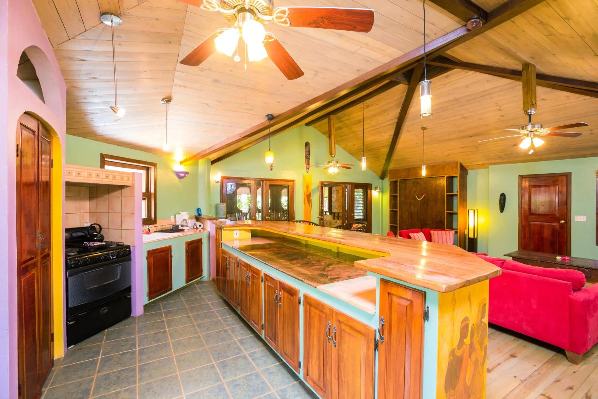 Kitchen or kitchenette in Bananarama Dive & Beach Resort