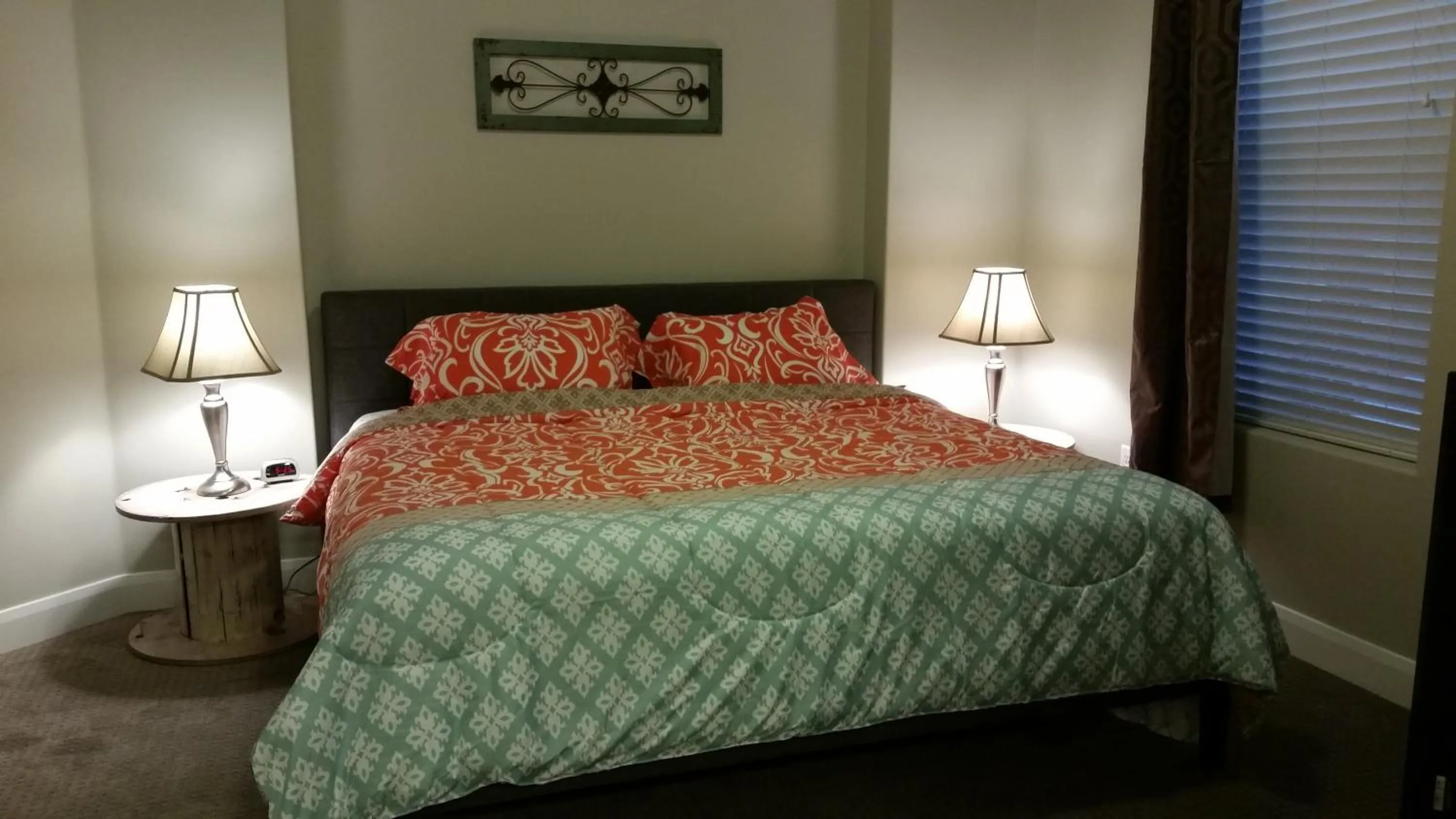 Bedroom, Bed in The Getaway at The Casitas