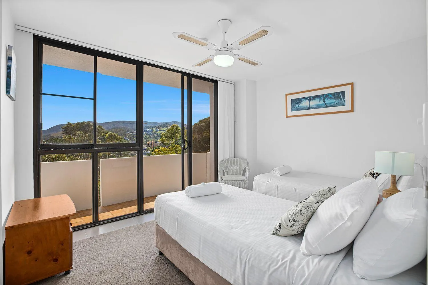 Bedroom, Bed in Pacific Towers Beach Resort