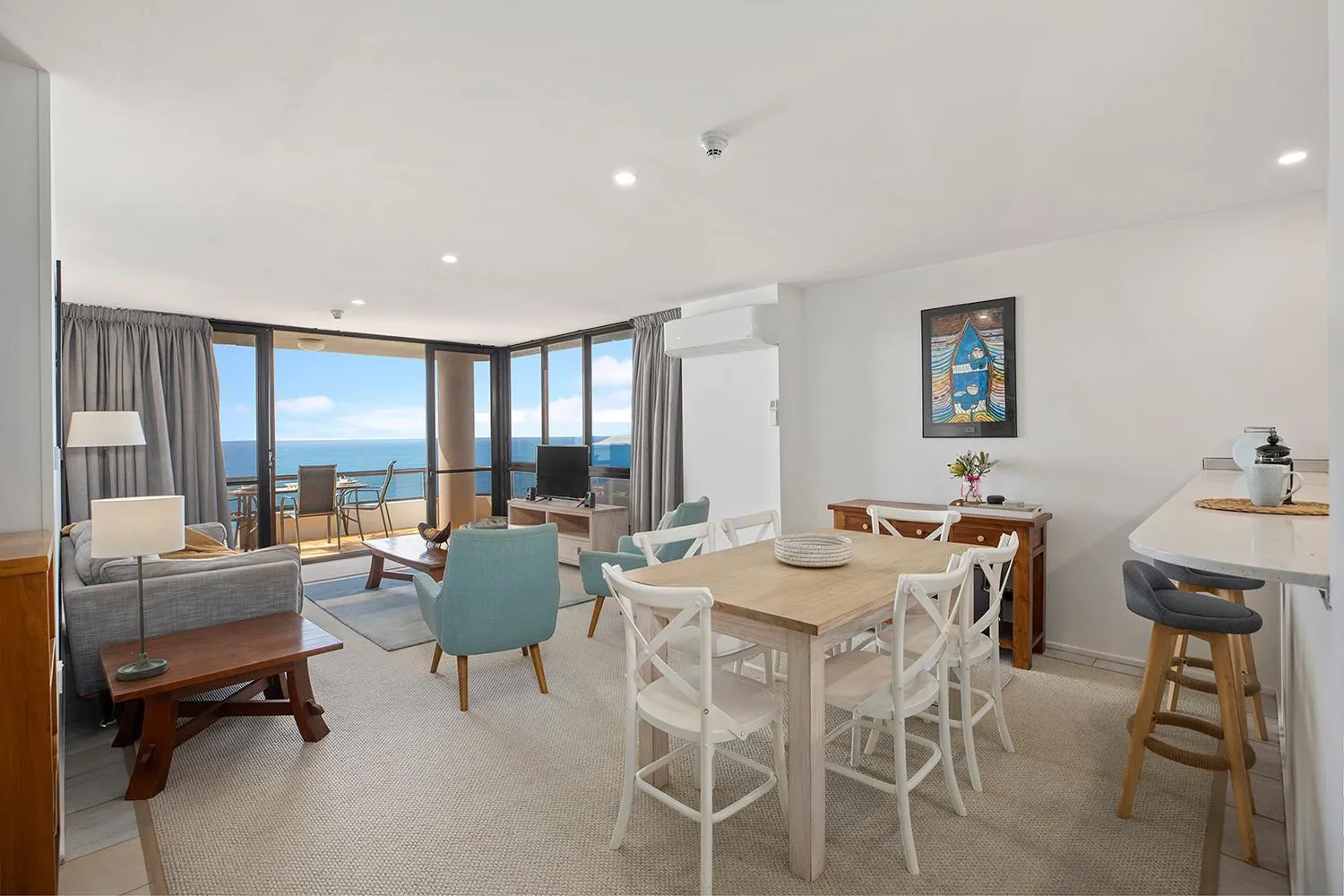 Living room in Pacific Towers Beach Resort