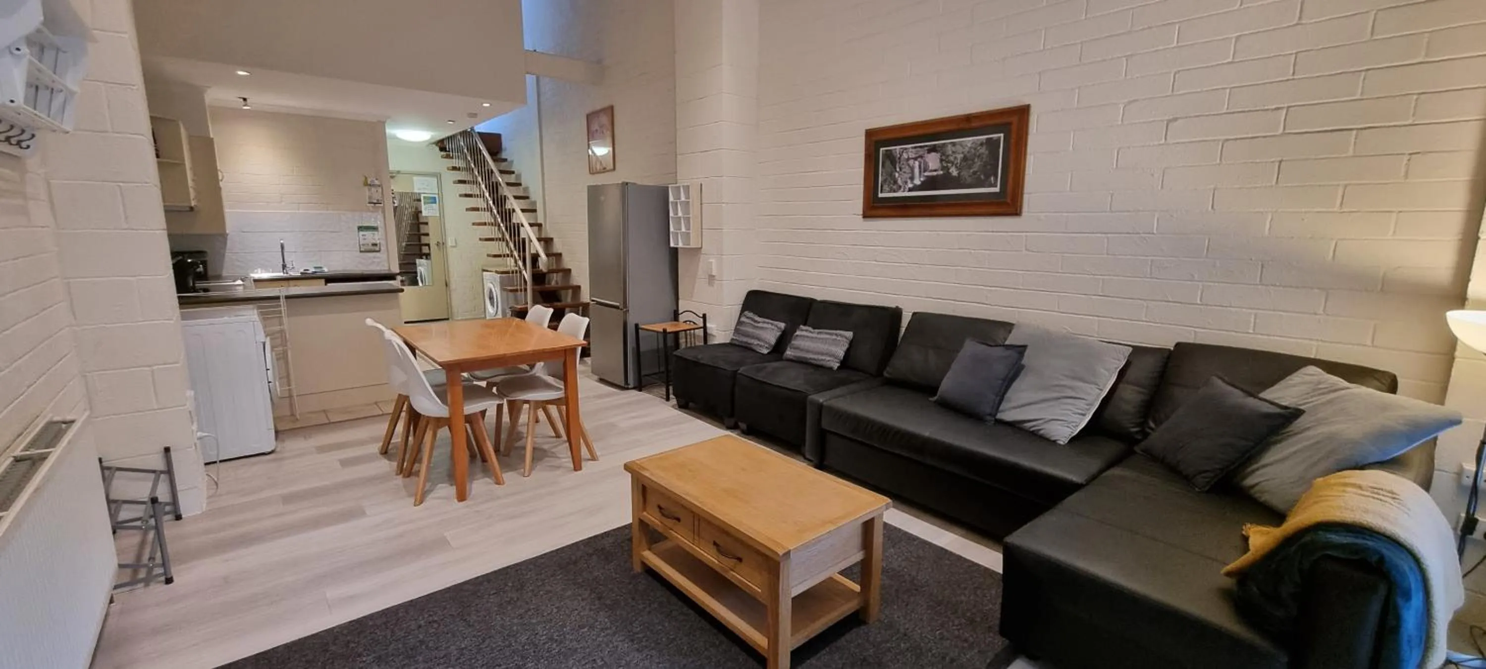 Cedarwood Apartments