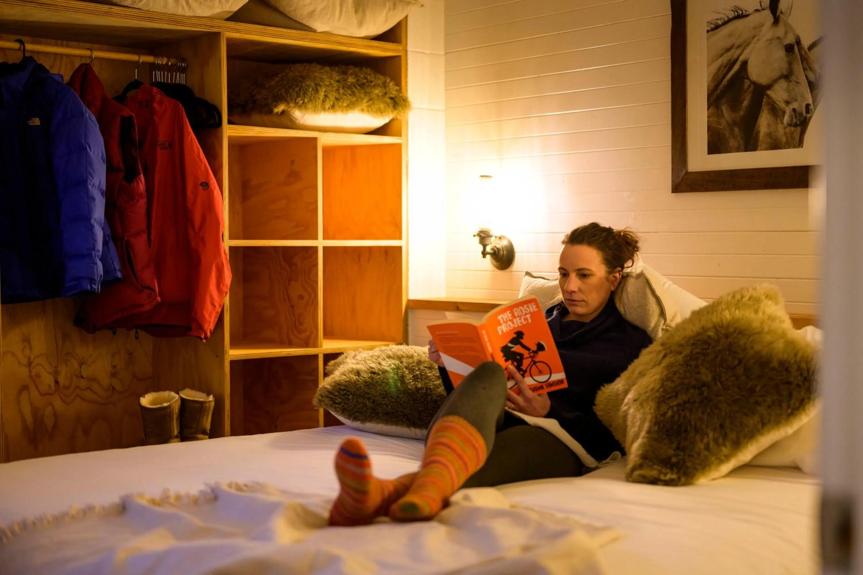 Bed in Cedarwood Apartments