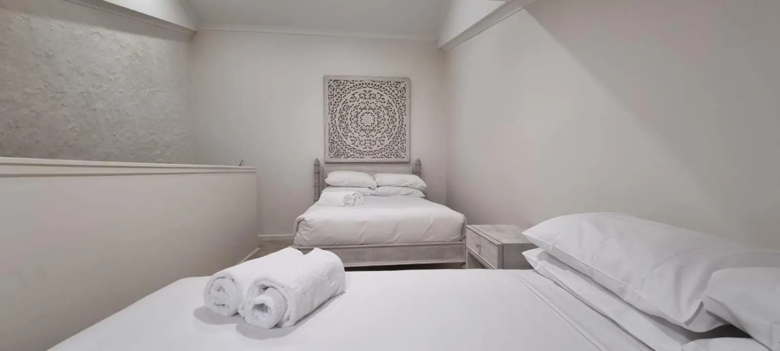 Bed in Cedarwood Apartments