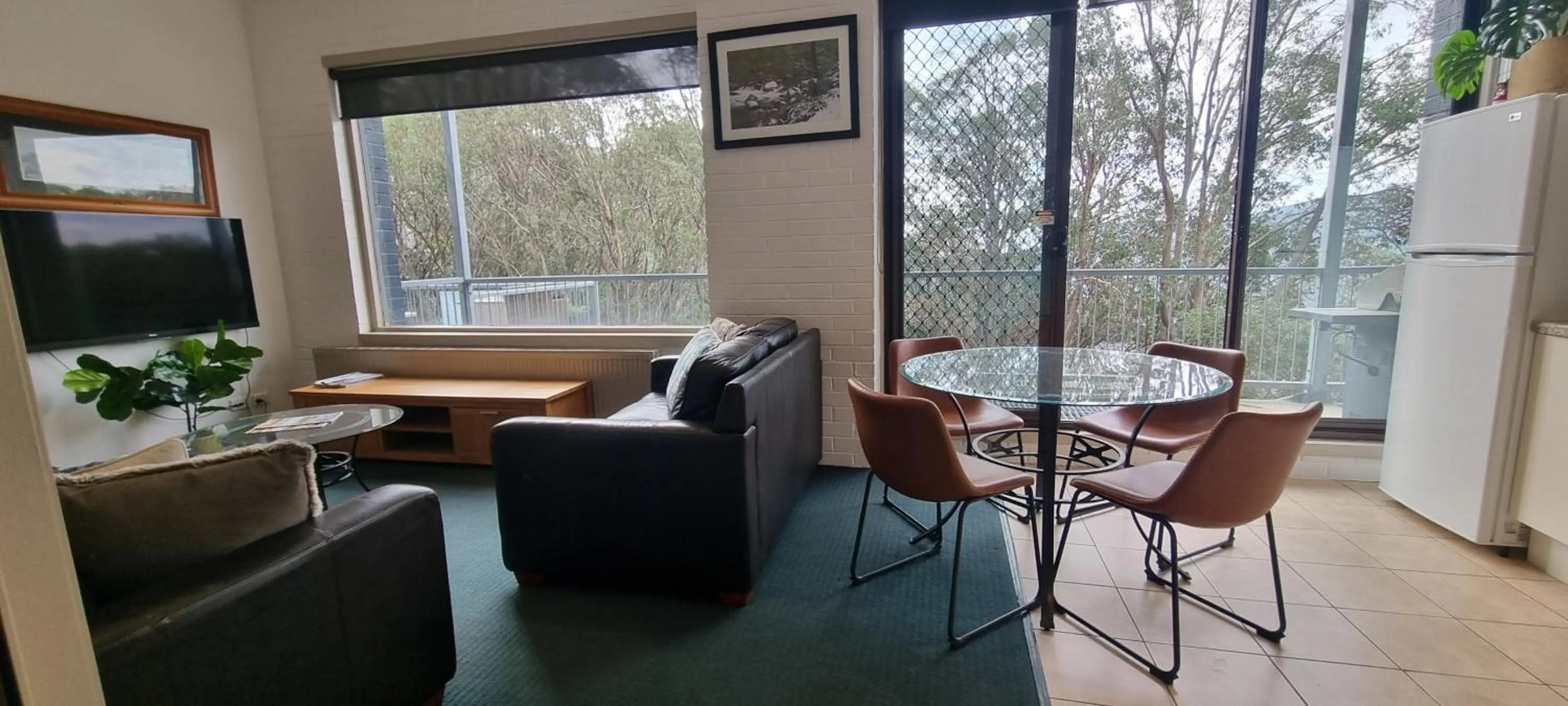 Cedarwood Apartments