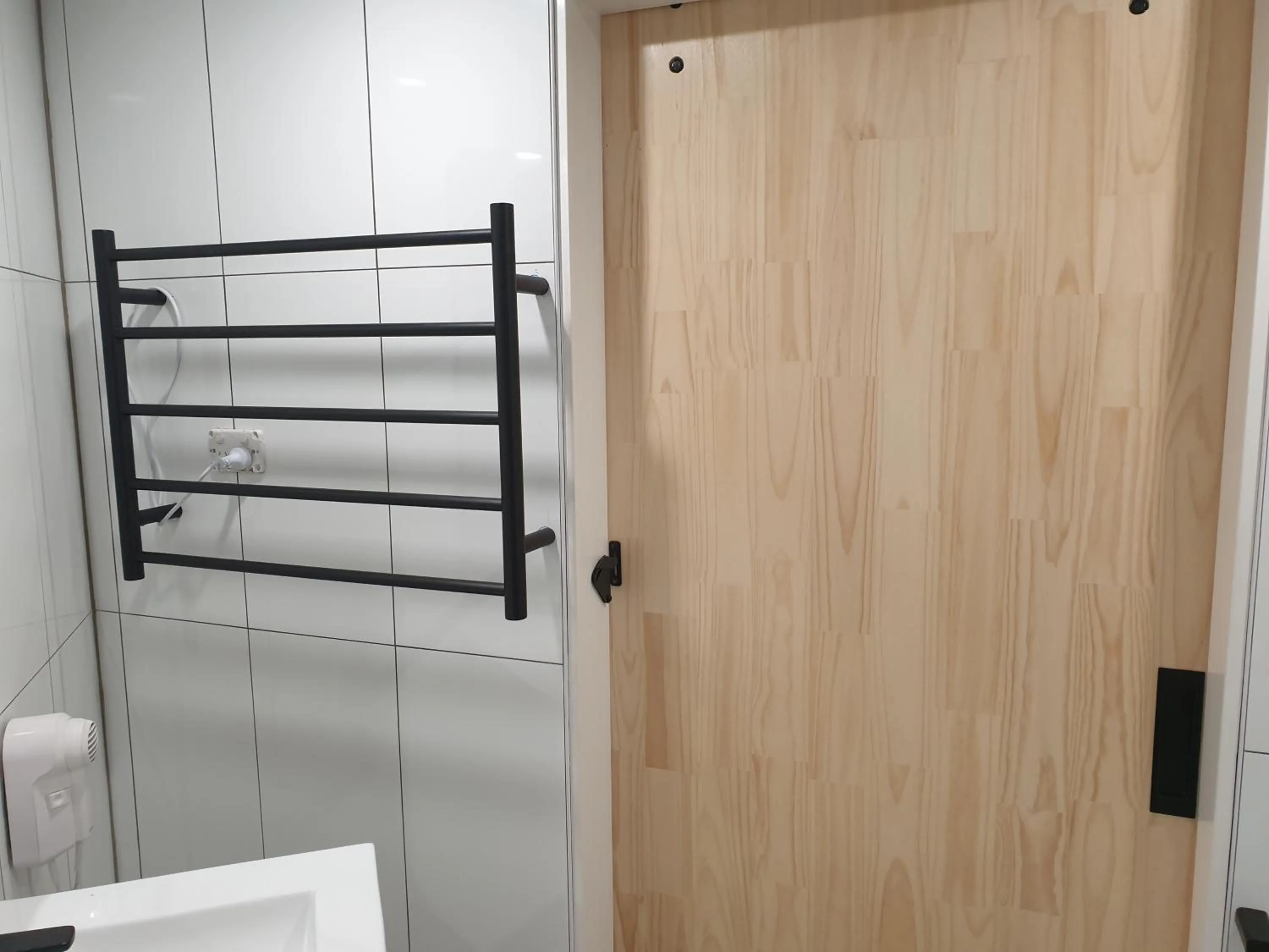 Cedarwood Apartments