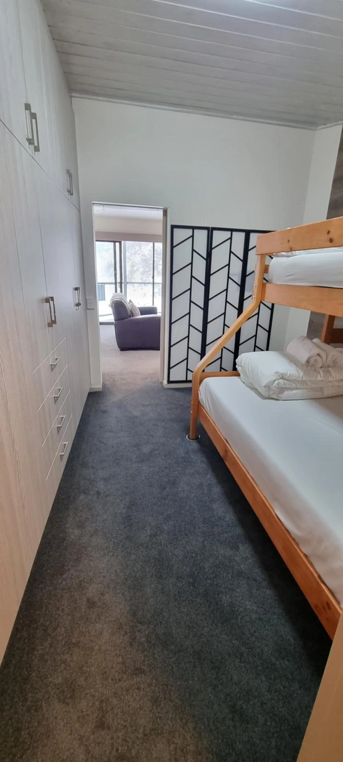 Bed in Cedarwood Apartments