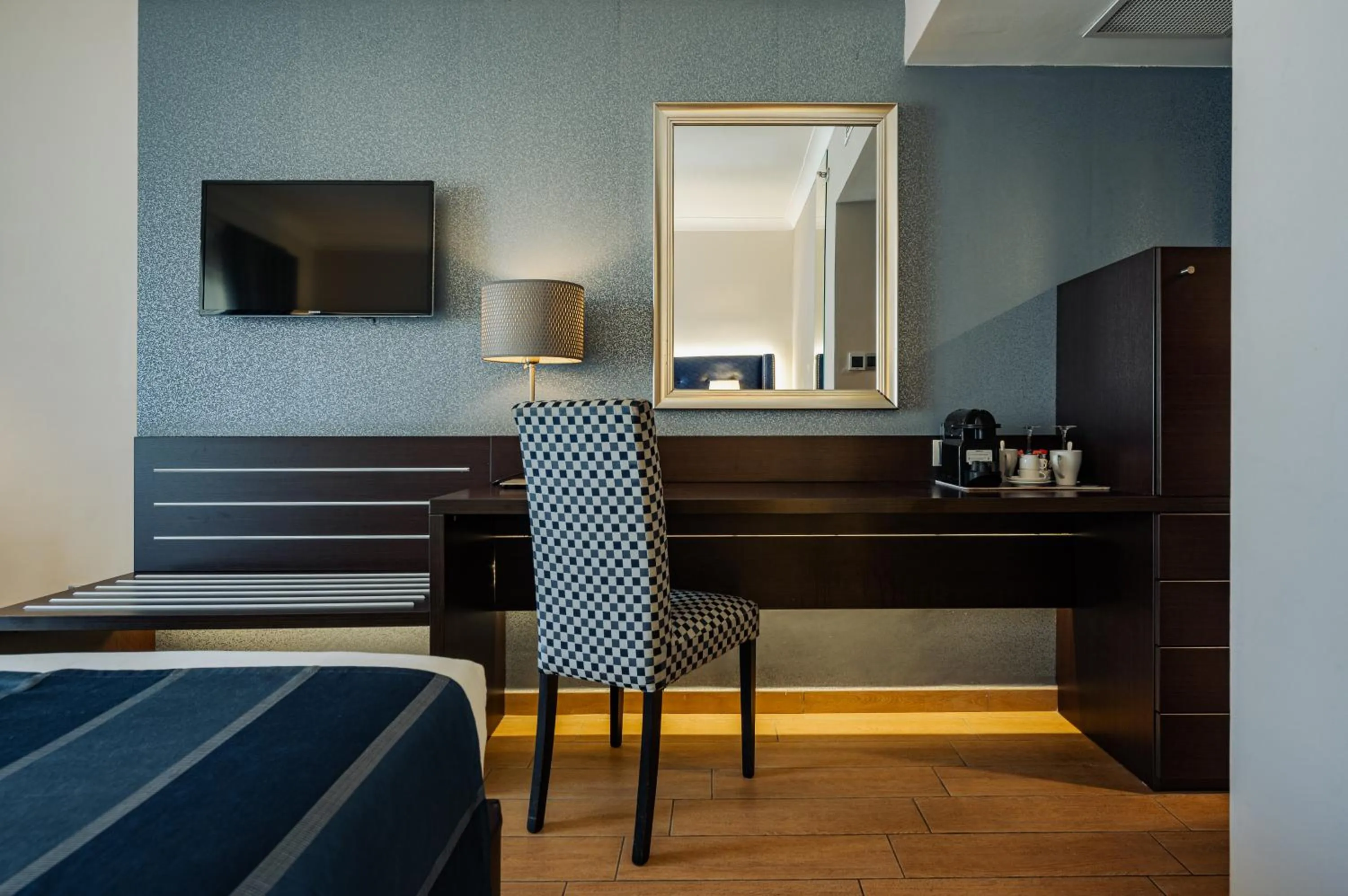 Bedroom, Bed in AX The Victoria Hotel