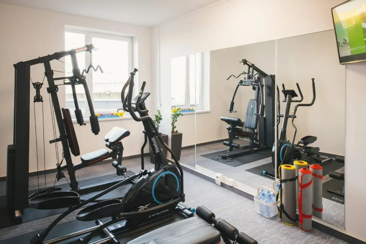 Fitness centre/facilities in Vienna House Easy by Wyndham Bratislava Fitness centre/facilities in Vienna House Easy by Wyndham Bratislava