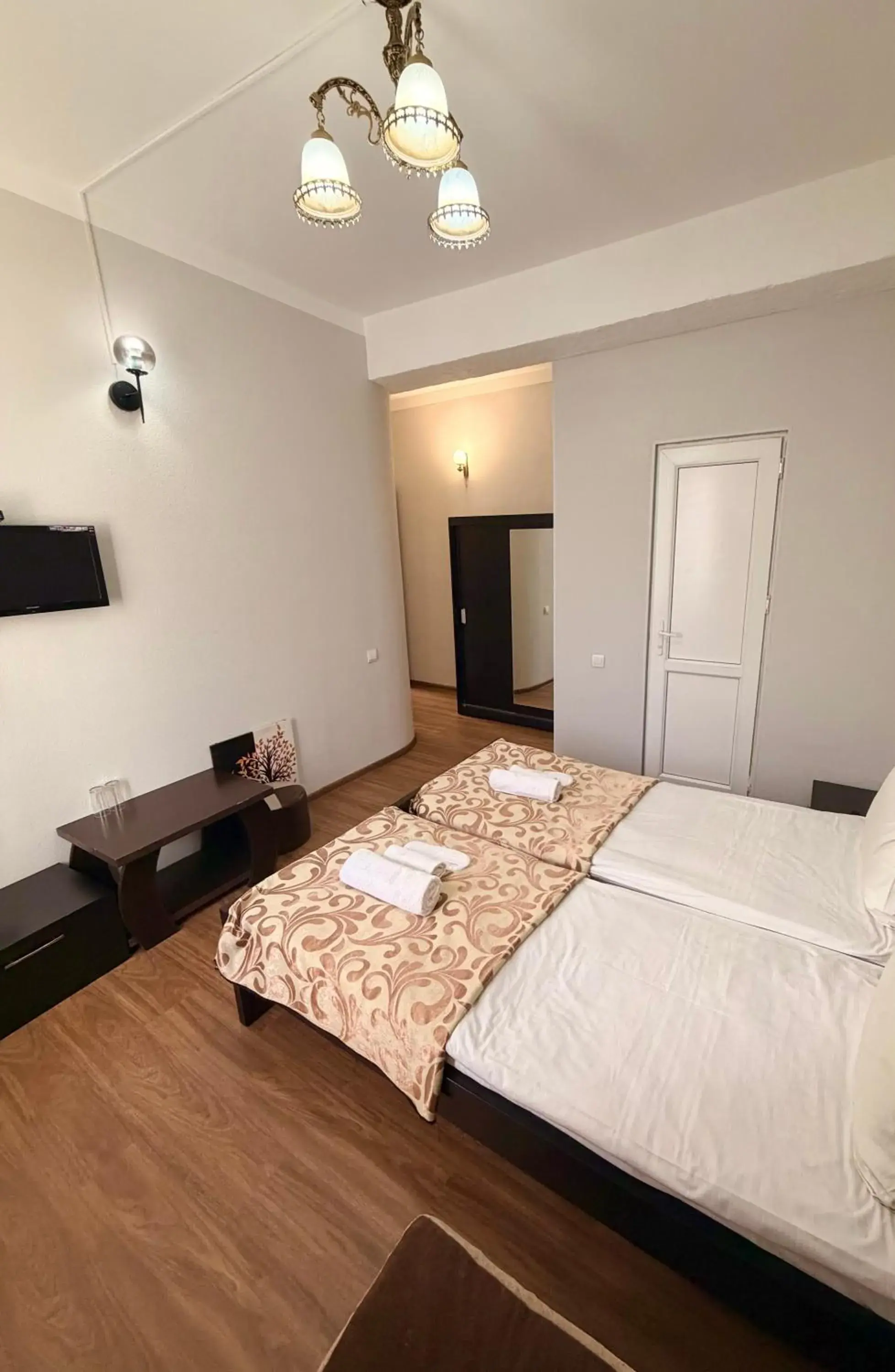 Double or Twin Room in Qeroli old town Double or Twin Room in Qeroli old town