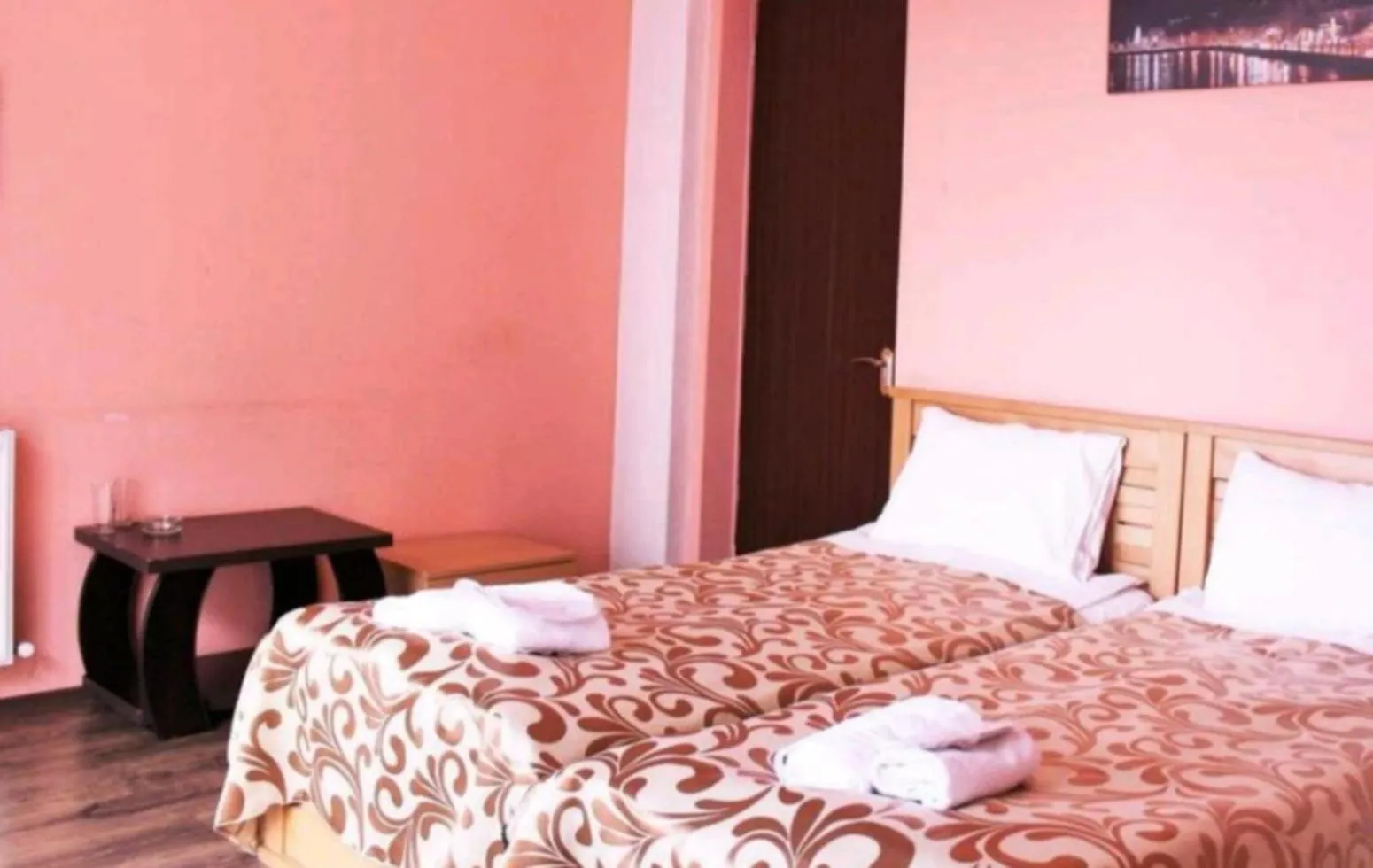 Bed in Qeroli old town