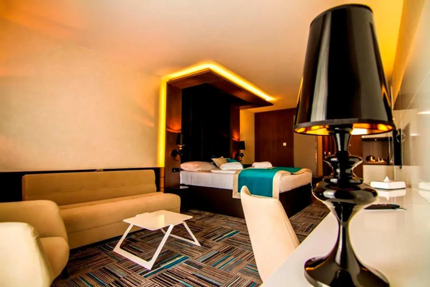 Bed in Hotel Hills Sarajevo Congress & Thermal Spa Resort Bed in Hotel Hills Sarajevo Congress & Thermal Spa Resort