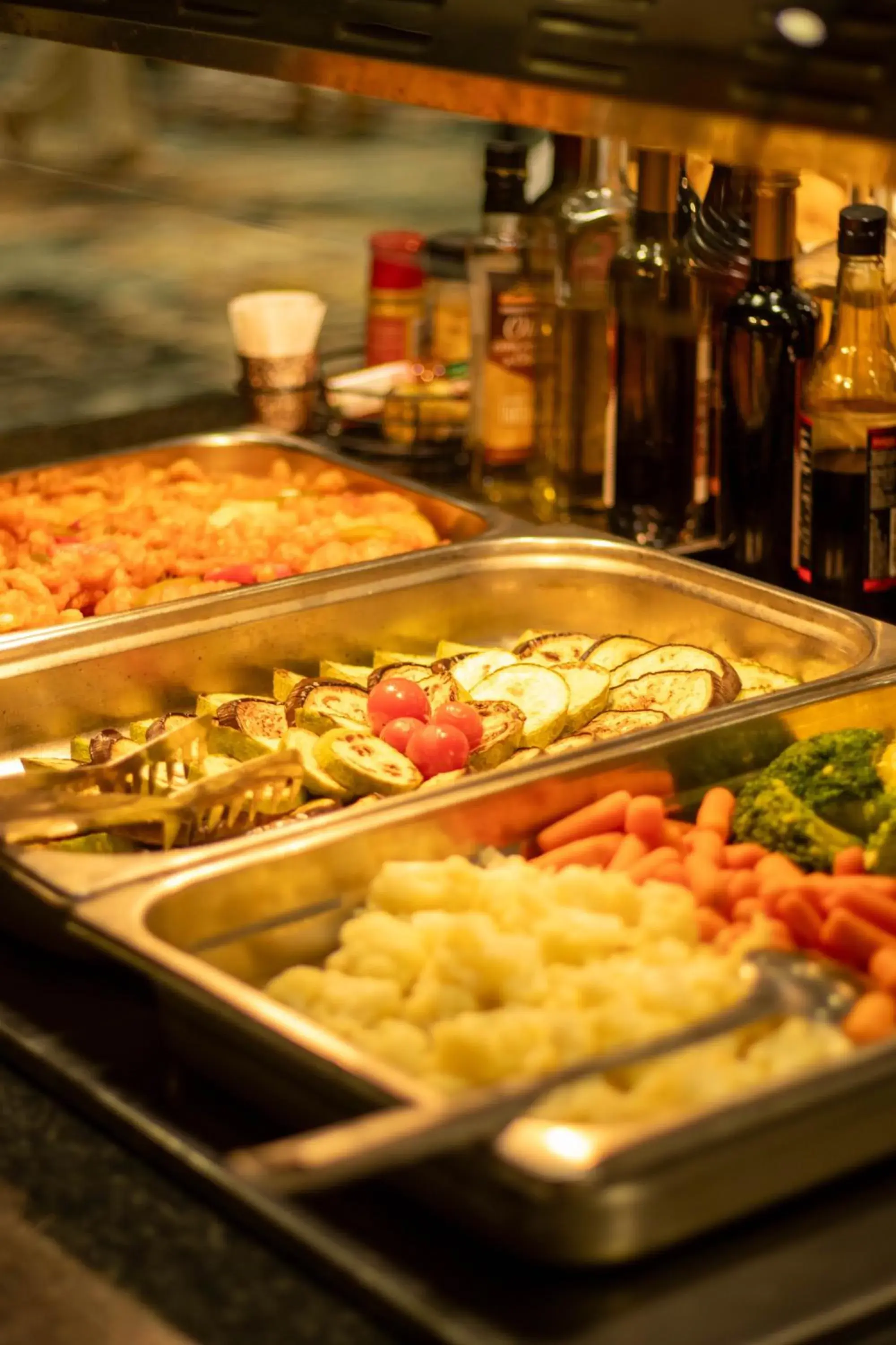 Restaurant/places to eat in Hotel Hills Sarajevo Congress & Thermal Spa Resort Restaurant/places to eat in Hotel Hills Sarajevo Congress & Thermal Spa Resort