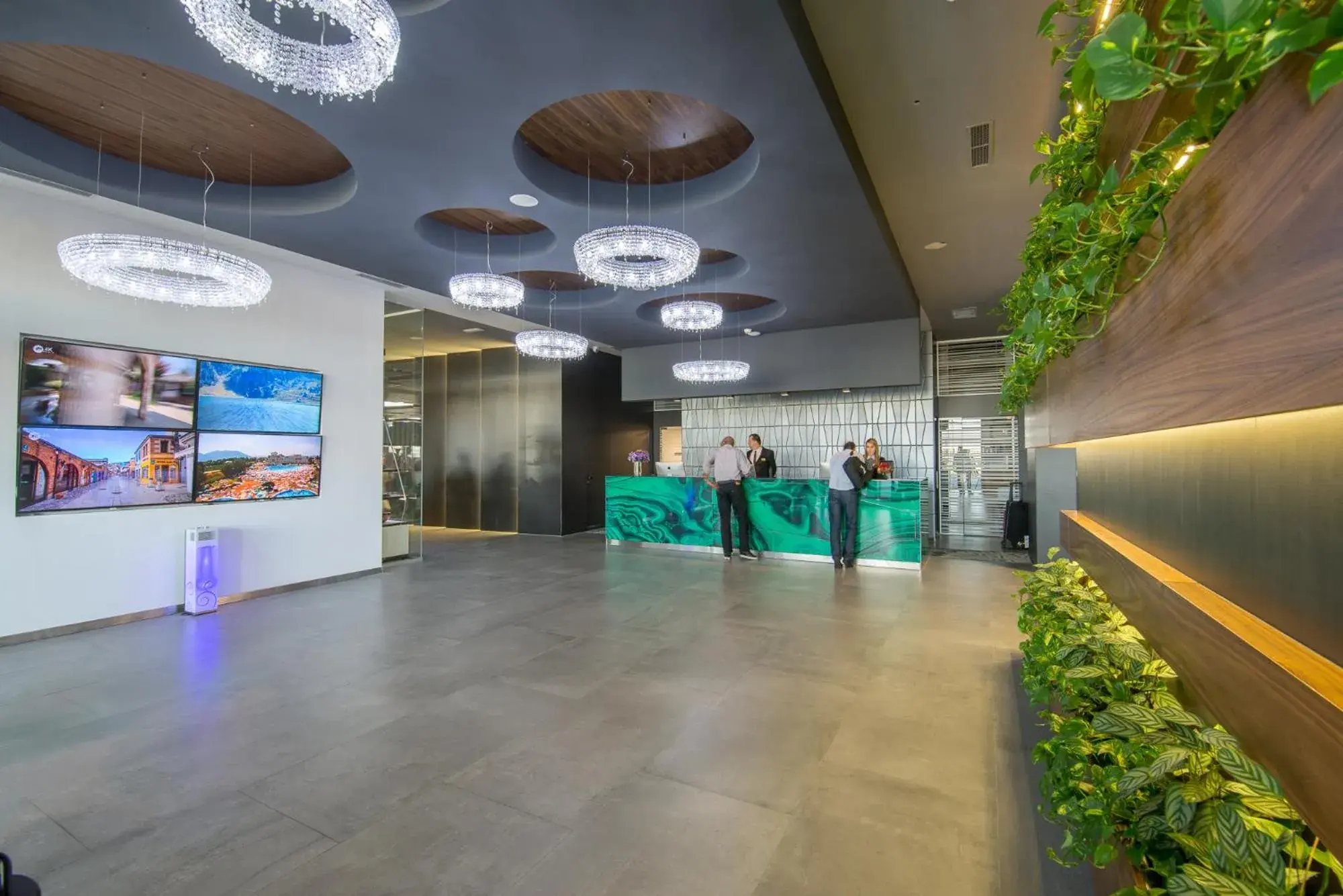 Lobby or reception in Hotel Hills Sarajevo Congress & Thermal Spa Resort Lobby or reception in Hotel Hills Sarajevo Congress & Thermal Spa Resort