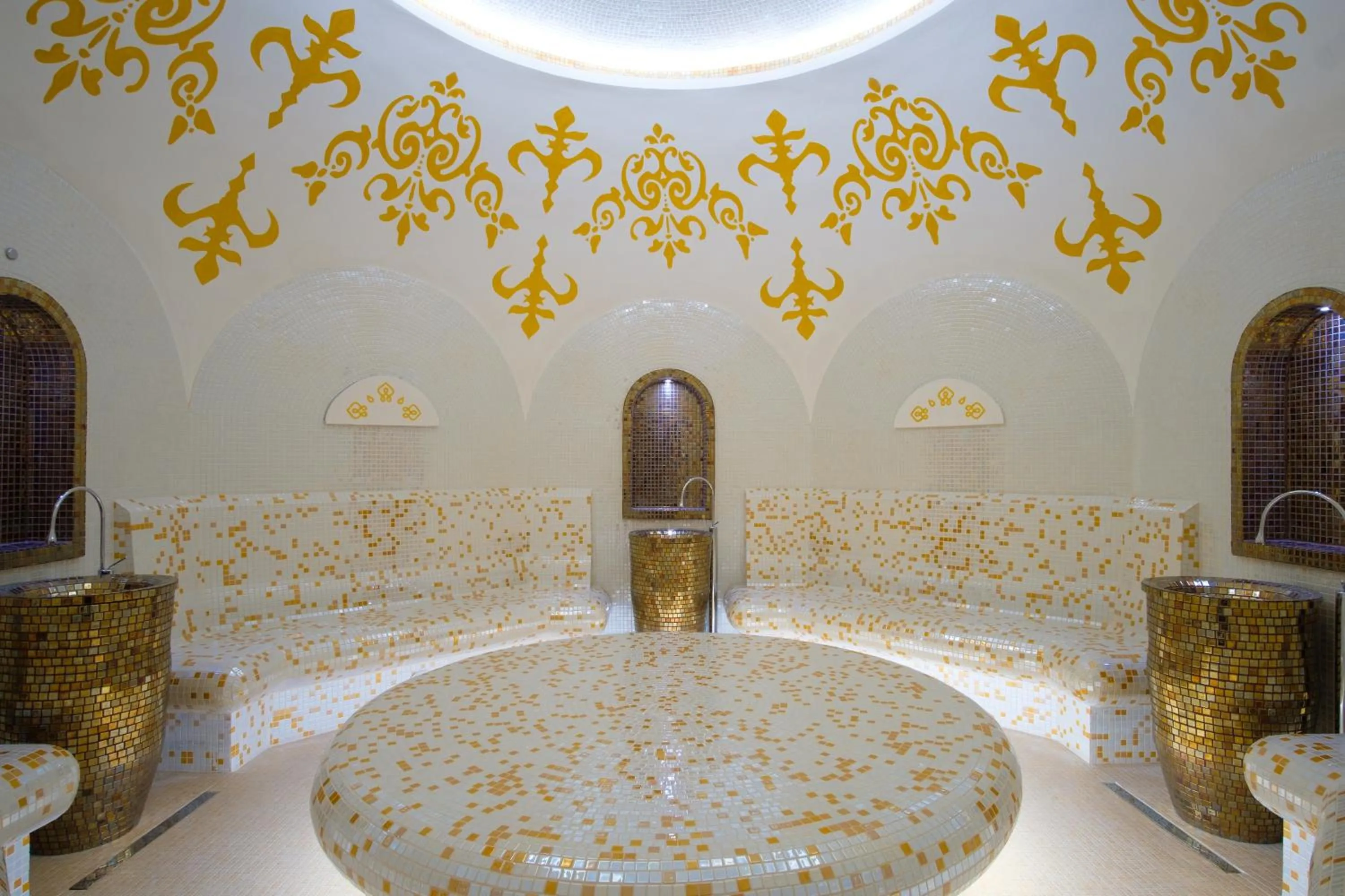 Spa and wellness centre/facilities in Hotel Hills Sarajevo Congress & Thermal Spa Resort