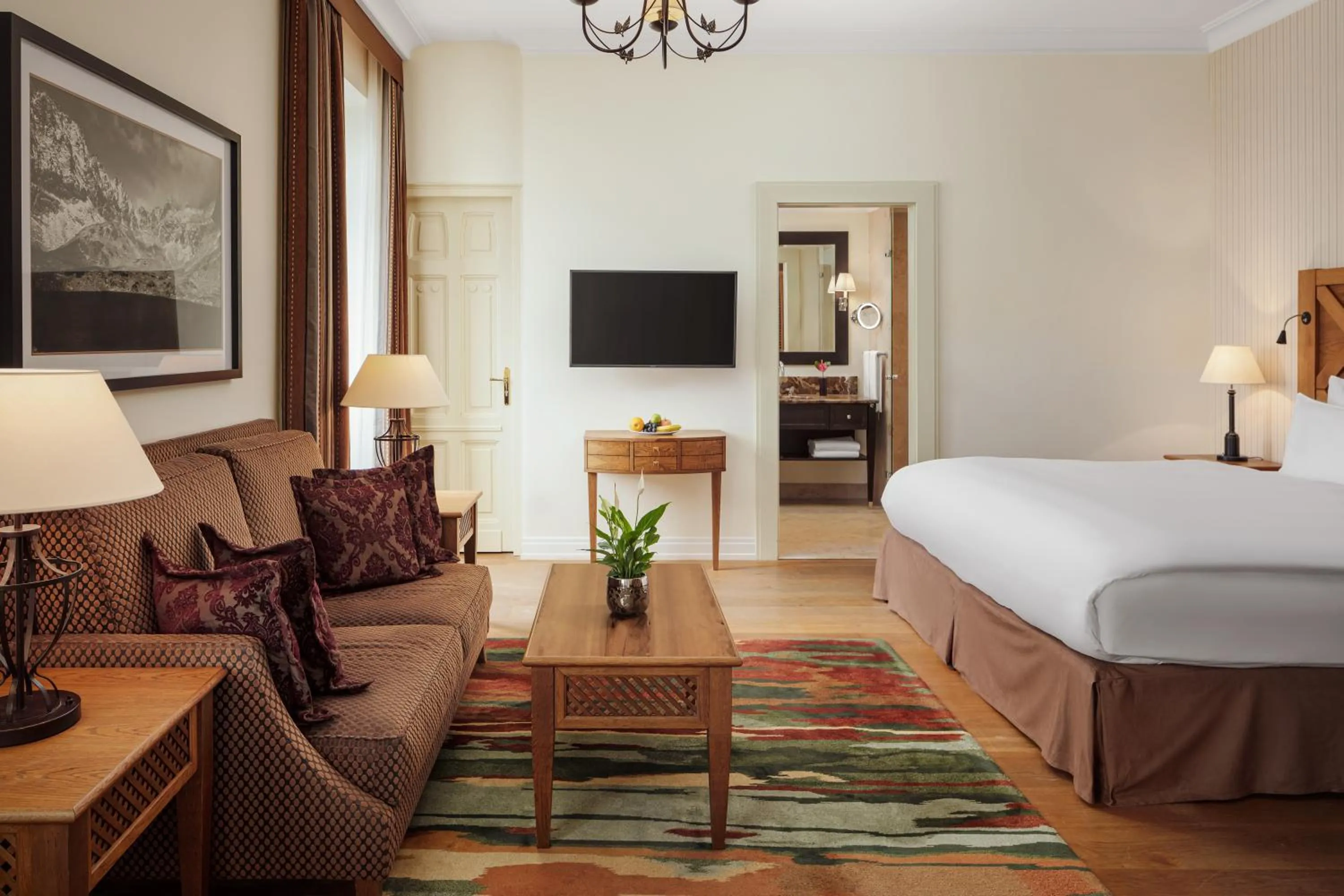 Seating area in Grand Hotel Kempinski High Tatras