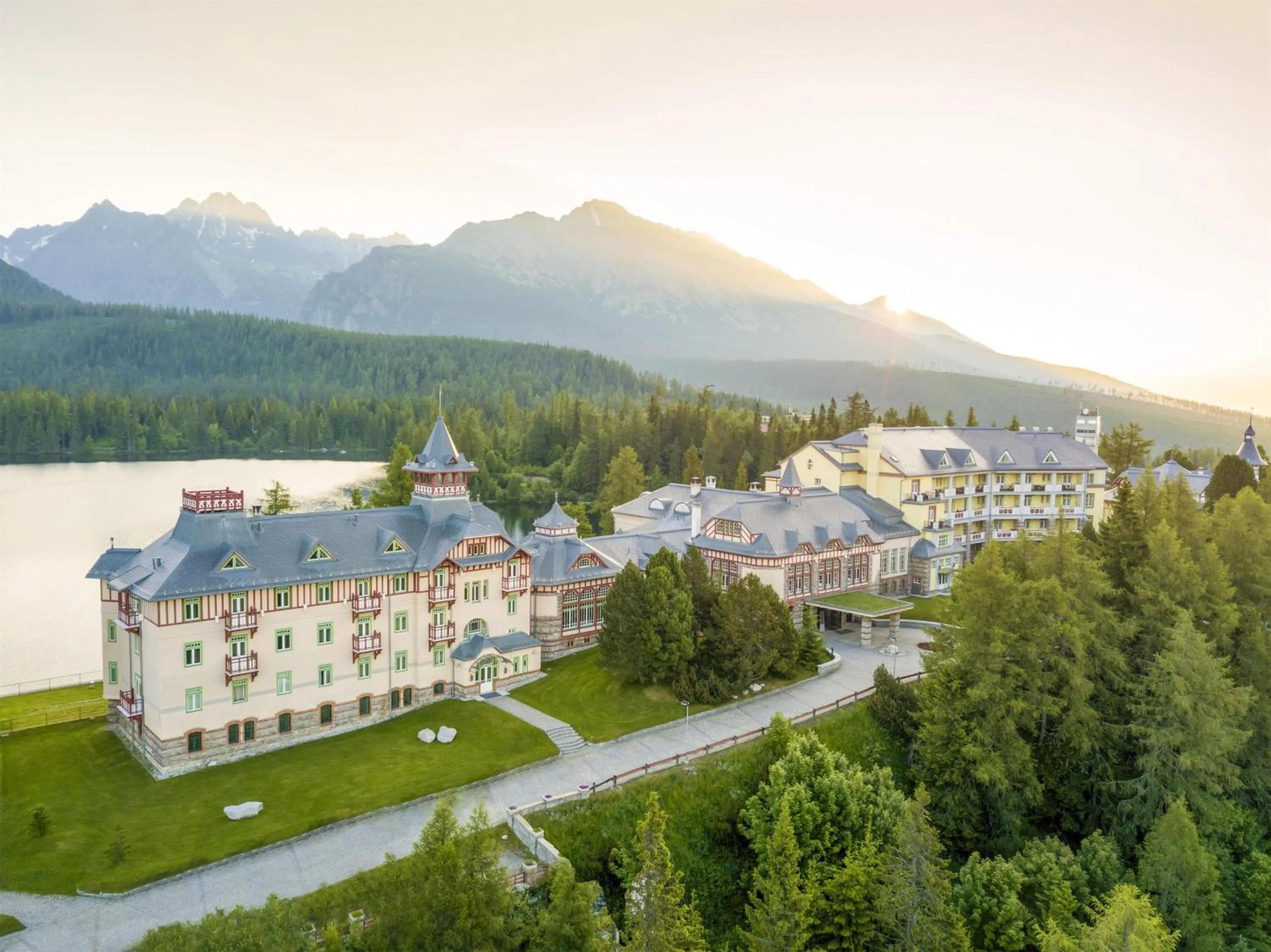 Property building in Grand Hotel Kempinski High Tatras