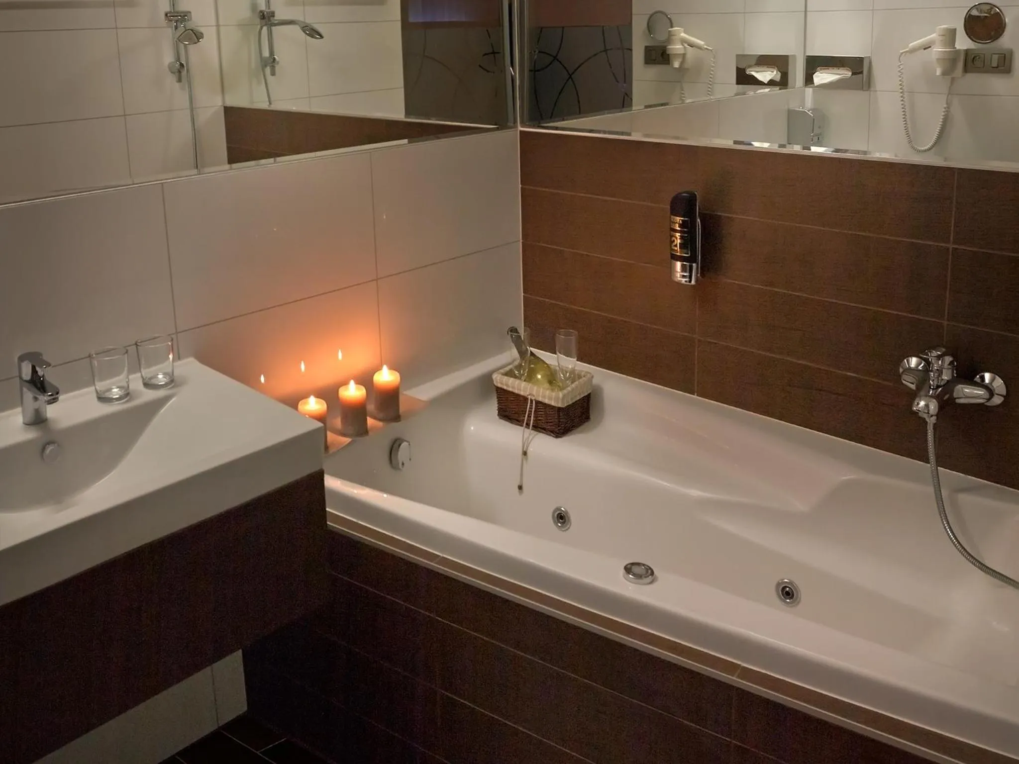 Bathroom in HOTEL CENTRUM with free parking