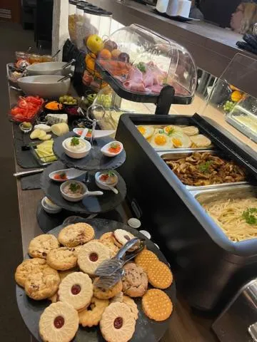 Buffet breakfast in HOTEL CENTRUM with free parking