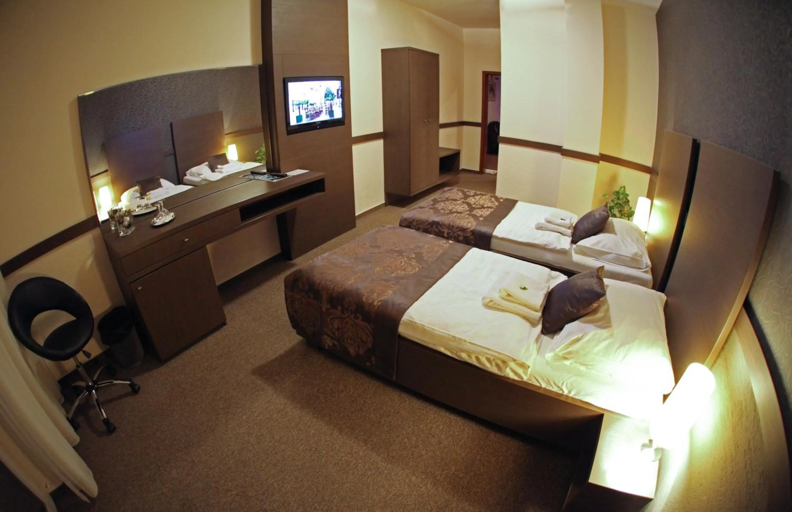 Bedroom, Bed in HOTEL CENTRUM with free parking