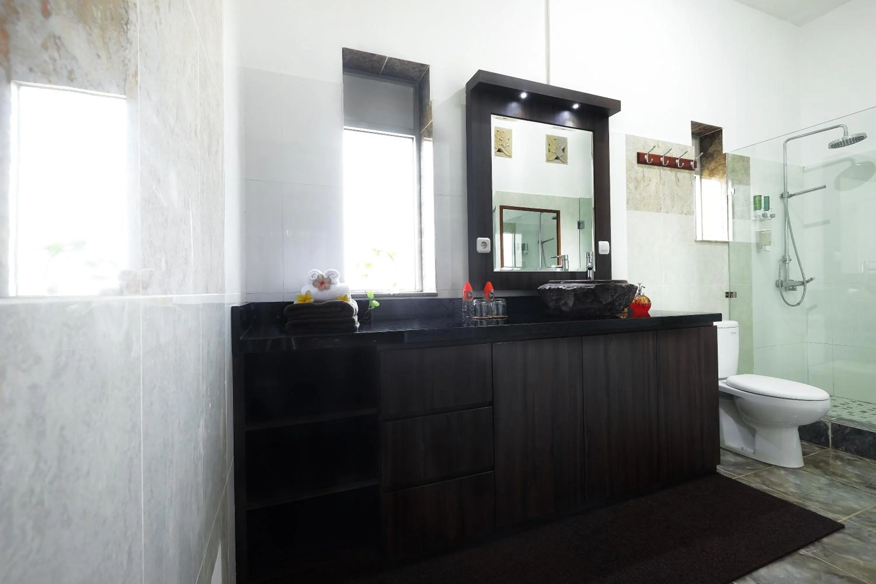 Bathroom in Villa Buah