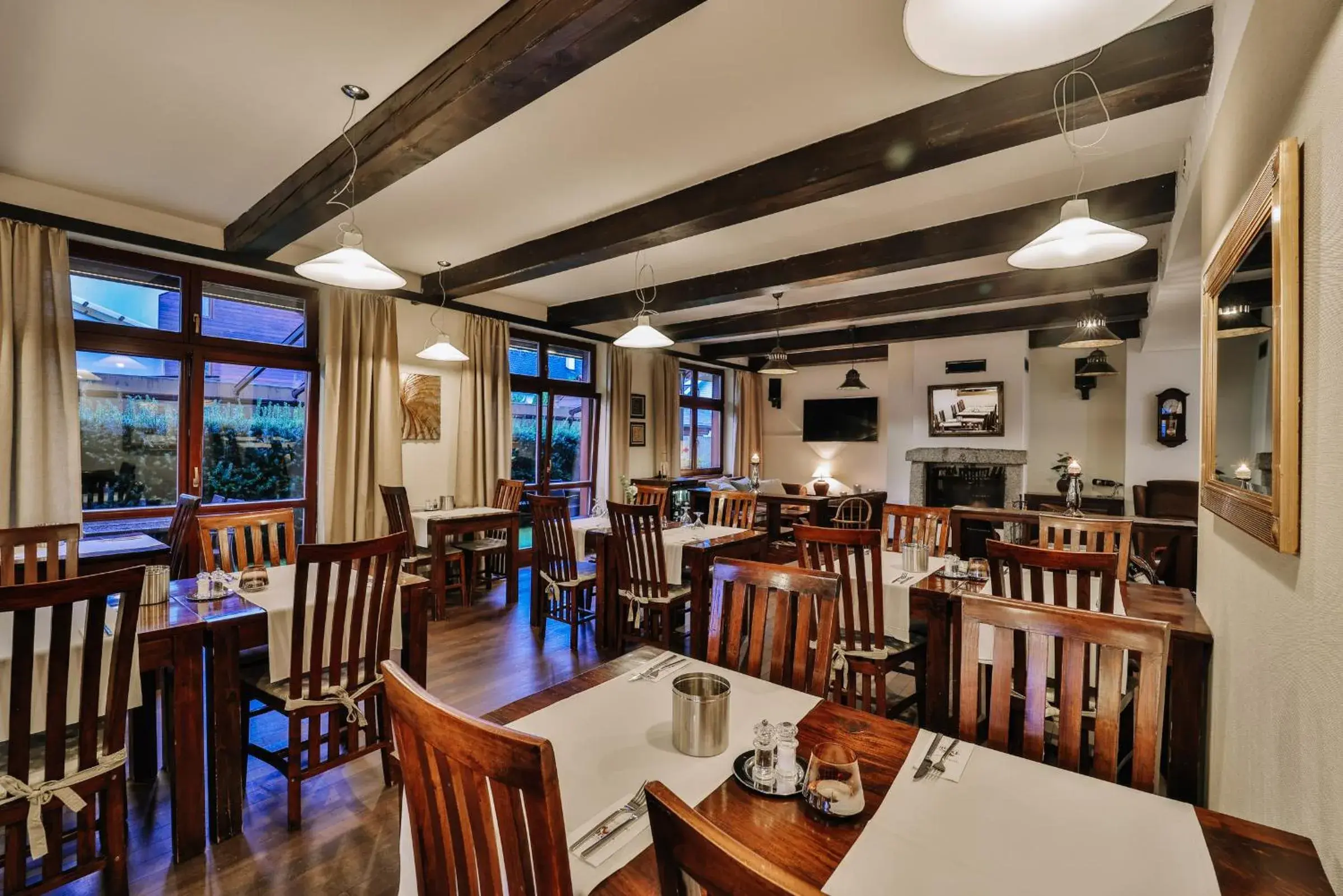 Restaurant/places to eat in Penzion Drak Restaurant/places to eat in Penzion Drak