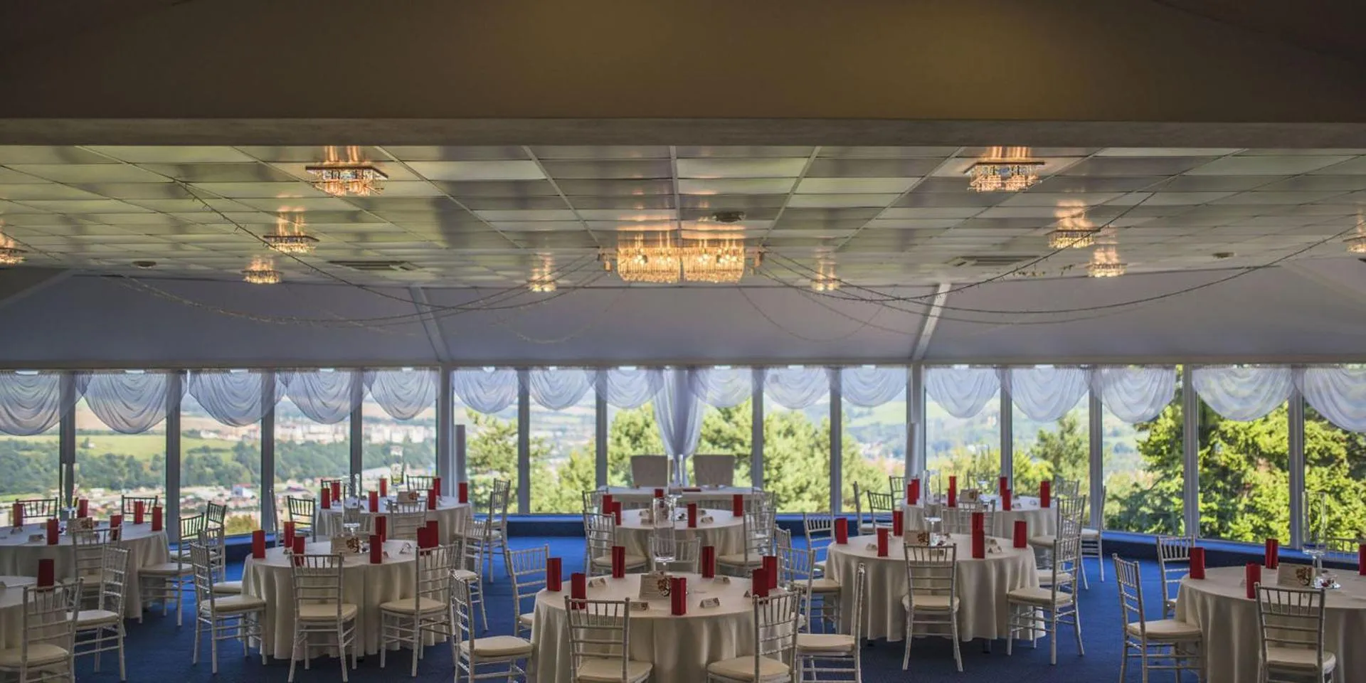 Banquet/Function facilities, Restaurant/Places to Eat in Bellevue Hotel and Resort