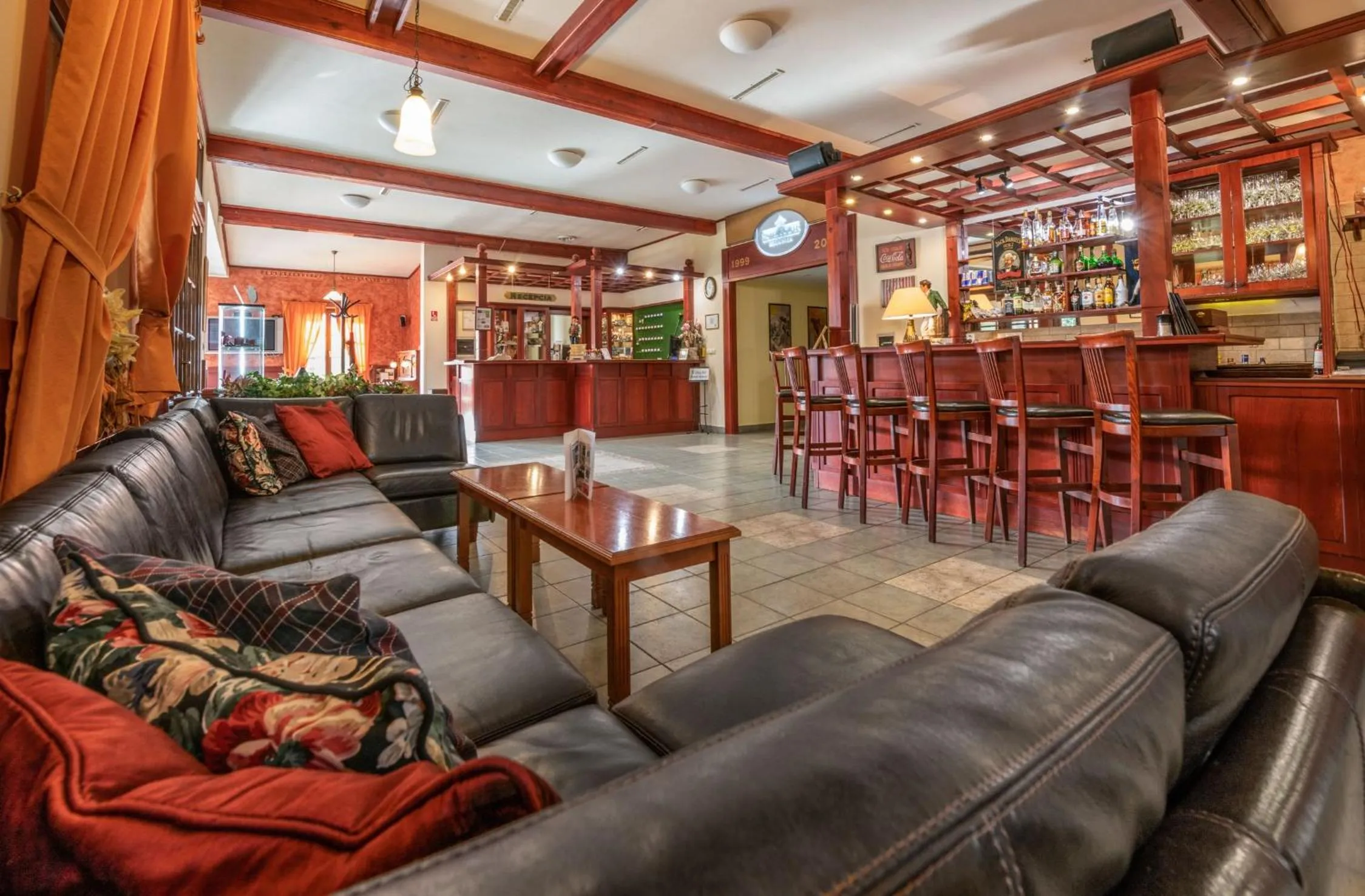 Lobby or reception in Hotel GOLFER