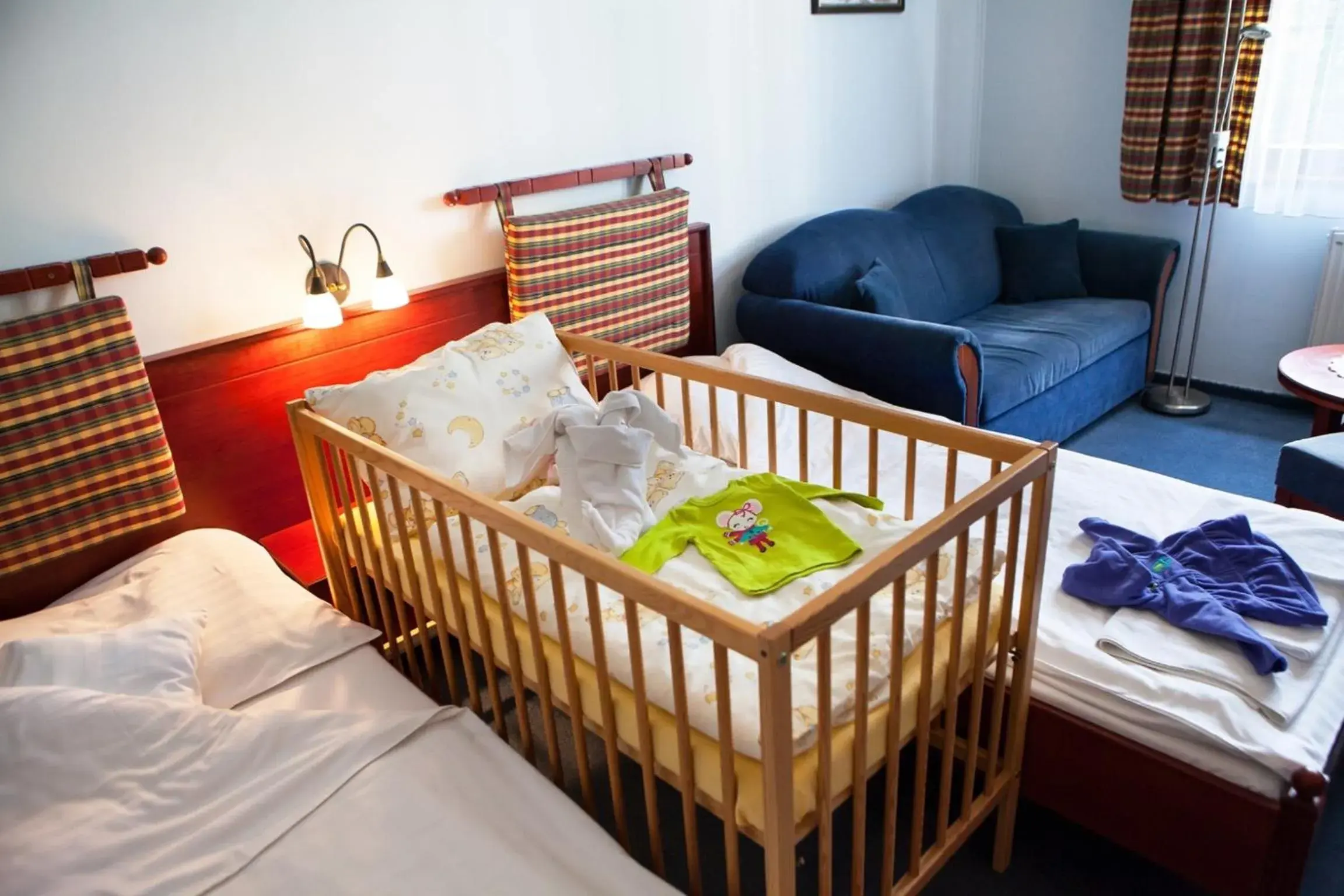 Twin Room with Extra Bed in Hotel GOLFER Twin Room with Extra Bed in Hotel GOLFER