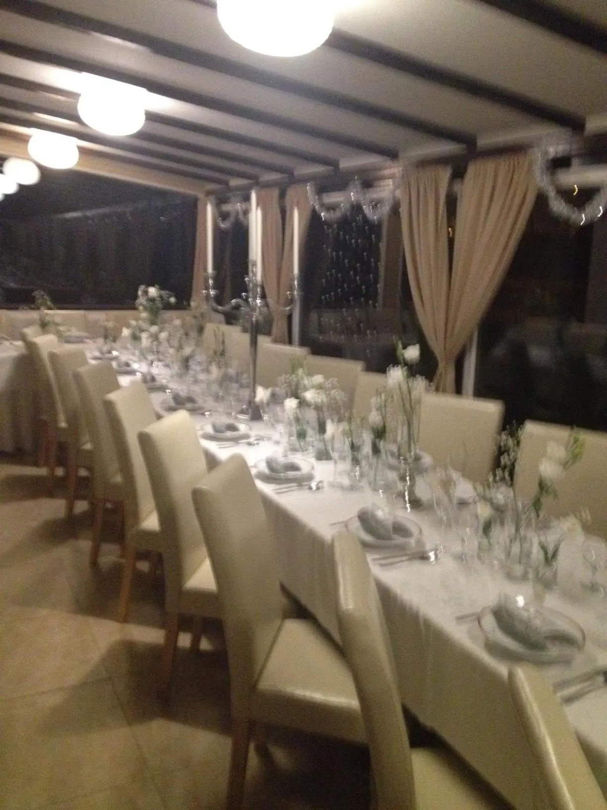 Restaurant/places to eat in Penzion Benatky