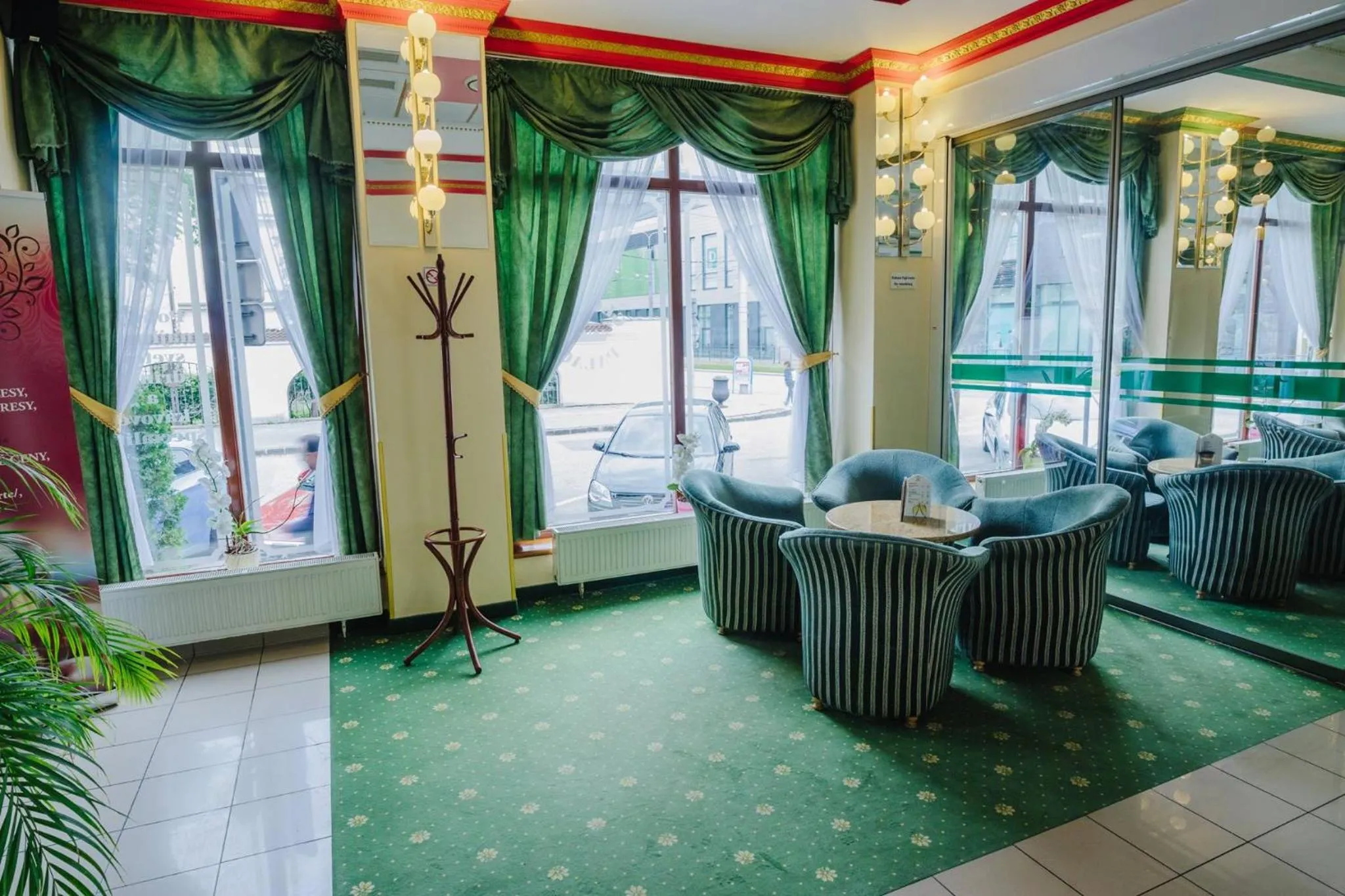 Lobby or reception in Hotel Gloria Palac